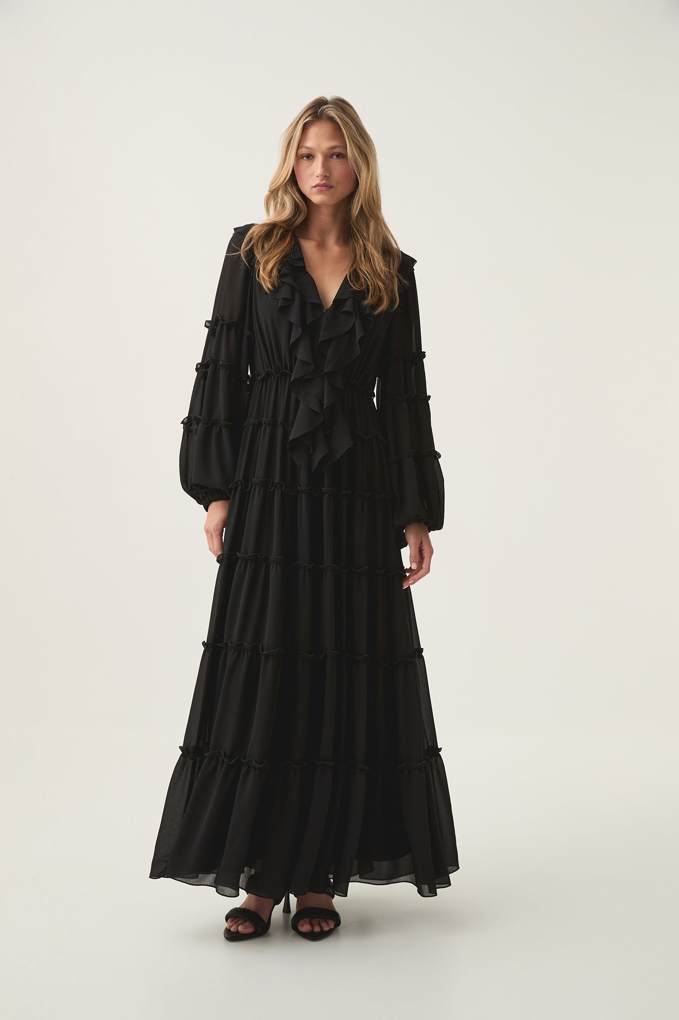 Protea Ruffle Maxi Dress-BLACK / 4