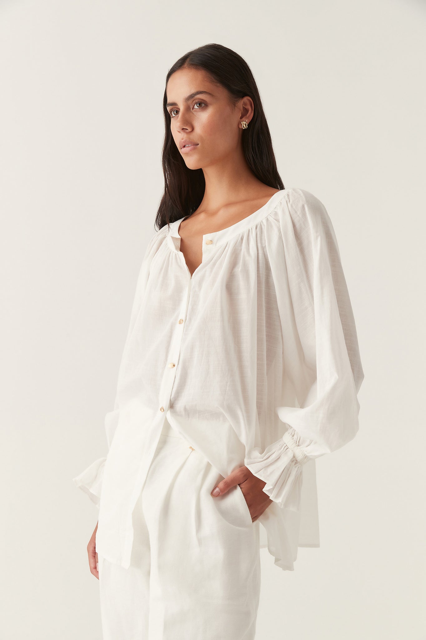 22CO1139_IVRY_1_1703126677