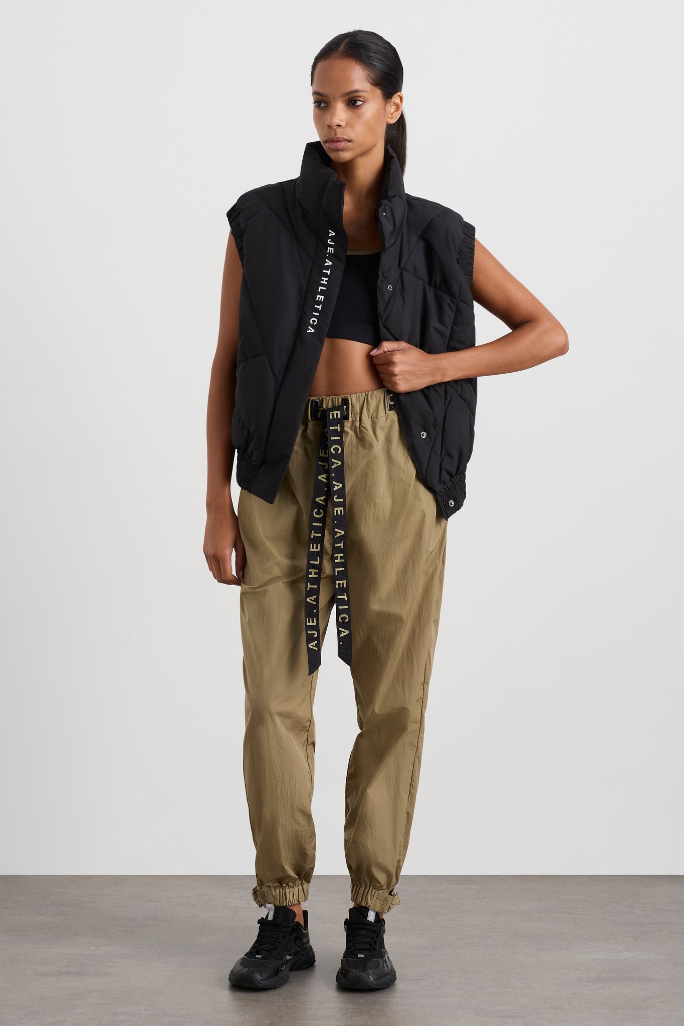 231AA2016_BLK_3_1677494383