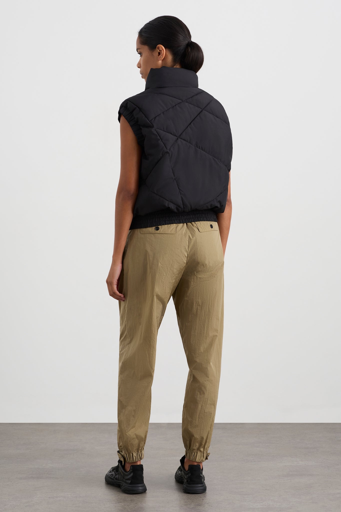 231AA2016_BLK_7_1677494384