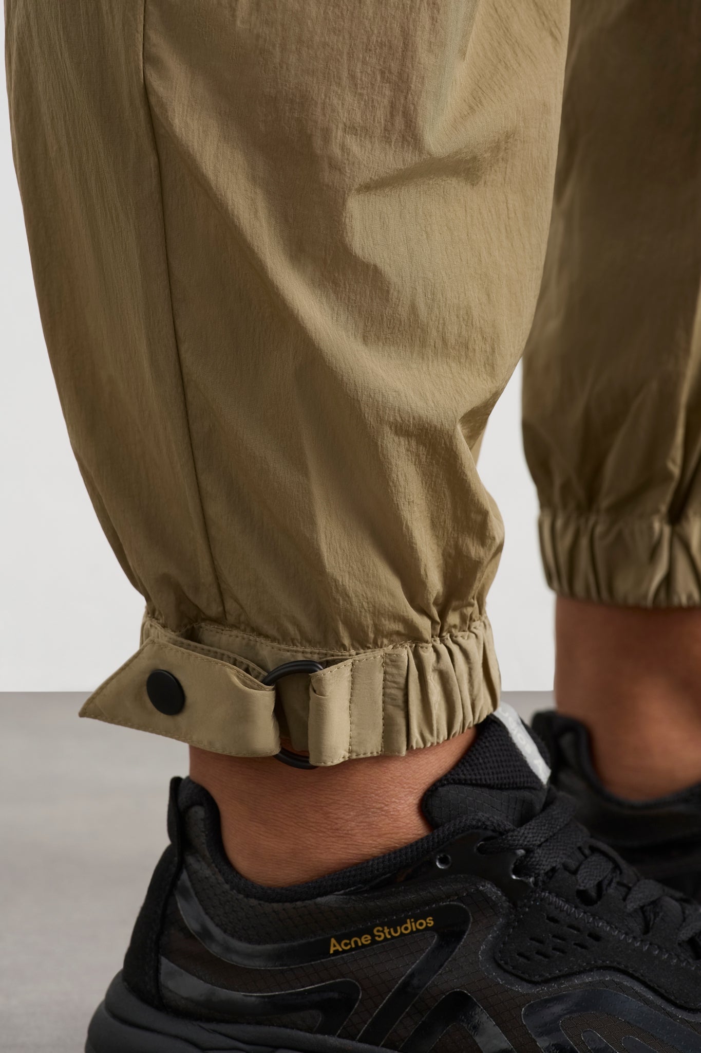 231AA3073_SO-KHA-BLK_14_1677494484