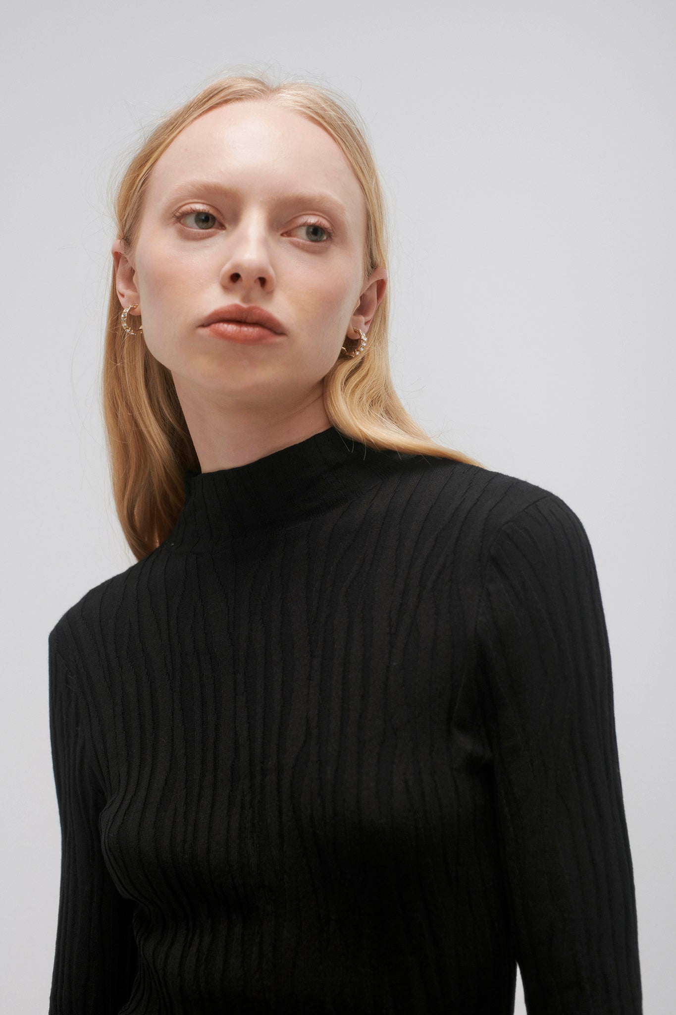 23AW1034_BLK_4_1679887623