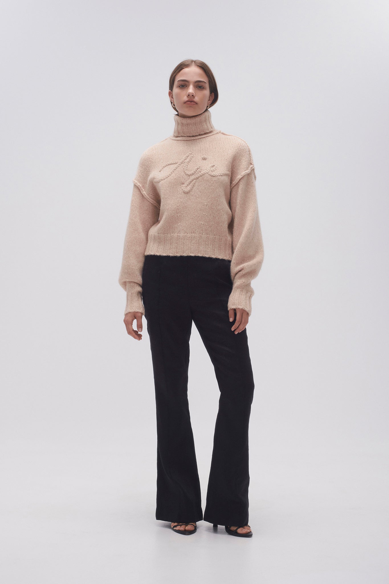 23AW1243_SNDSTNBGE_3_1683005166