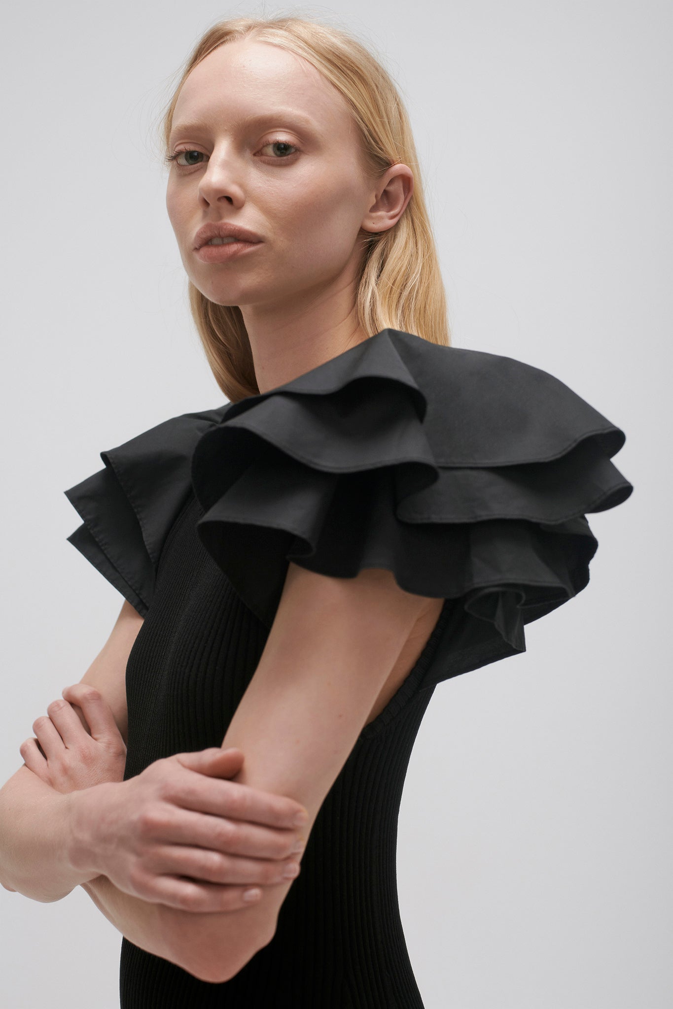 23AW5031_BLK_4_1679374198