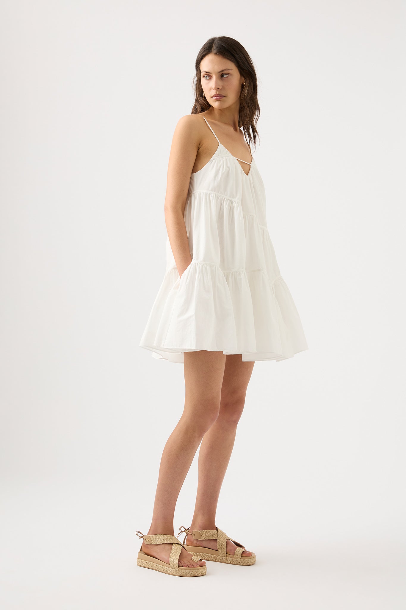23CR5004_IVRY_3_1671757018
