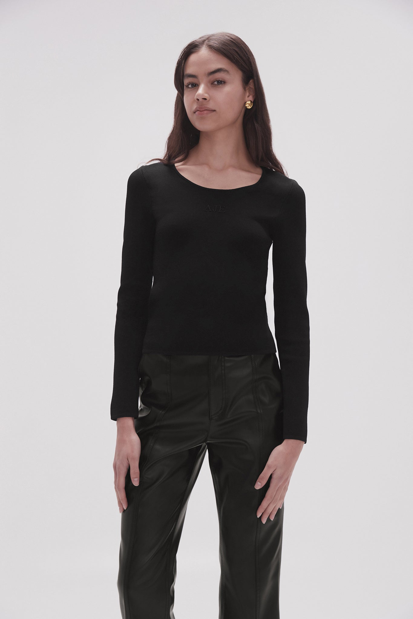 23SS1295_BLK_1_1687823316