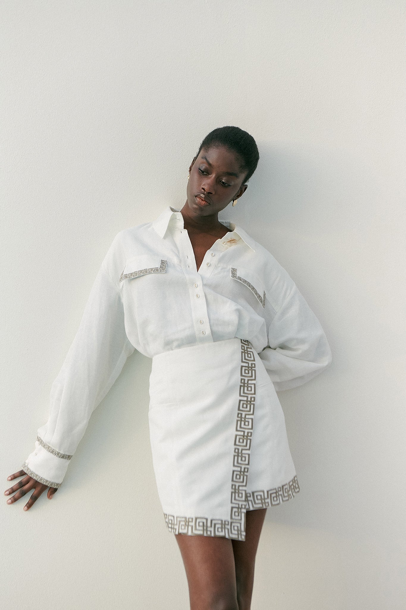 23SS1334_IVO-DESKKI_1_1692243147