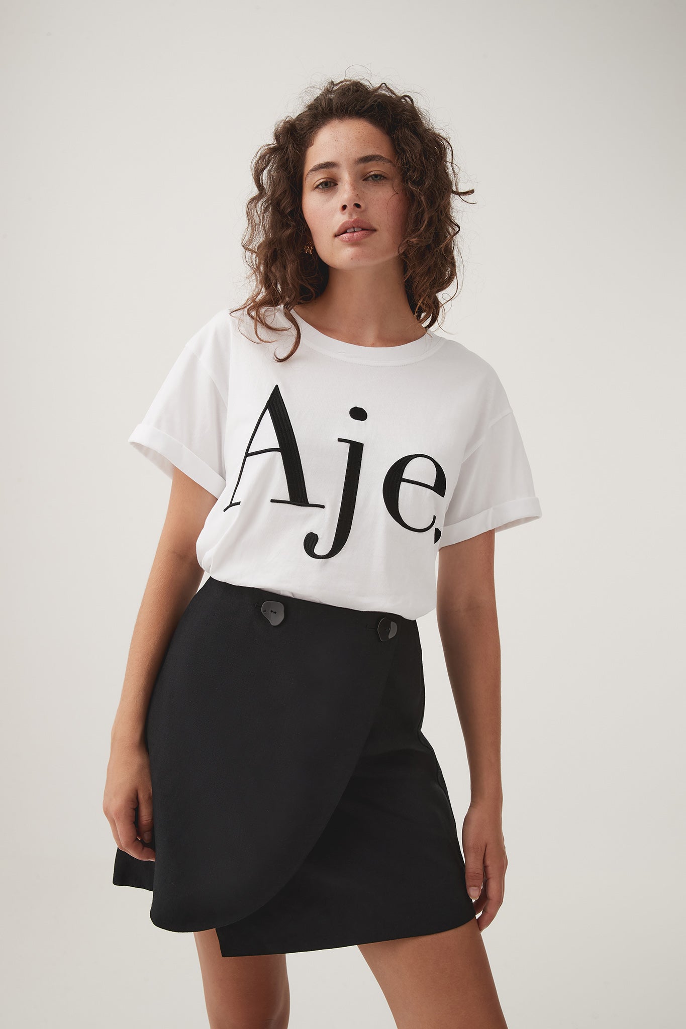 23SS1503_WHT-BLK-LG_1_1708645446