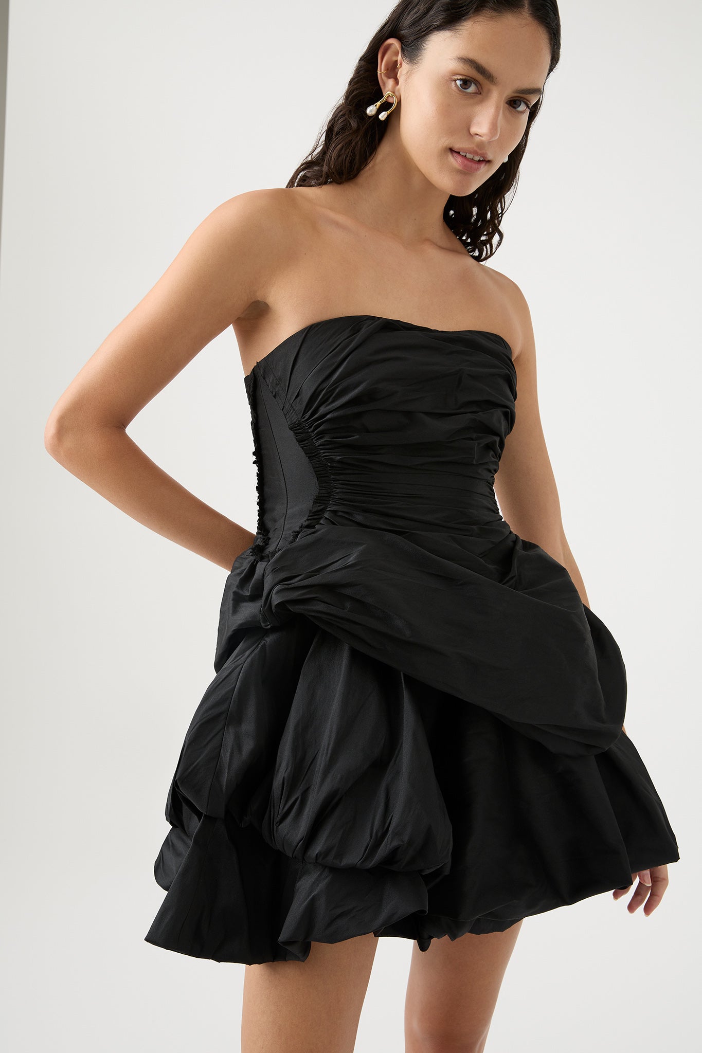 23SU5054_BLK_4_1678403259