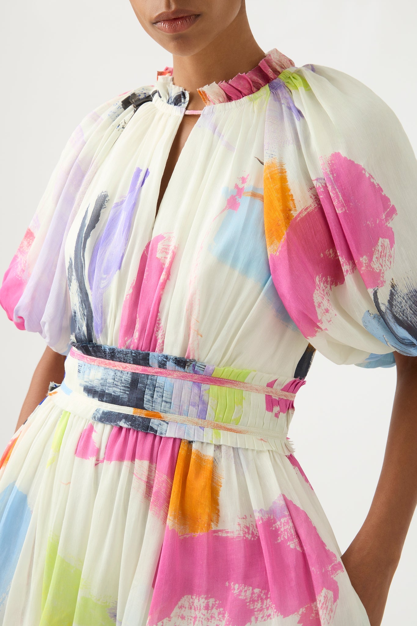 23SU5066_ABSTRSUNST_4_1675048763