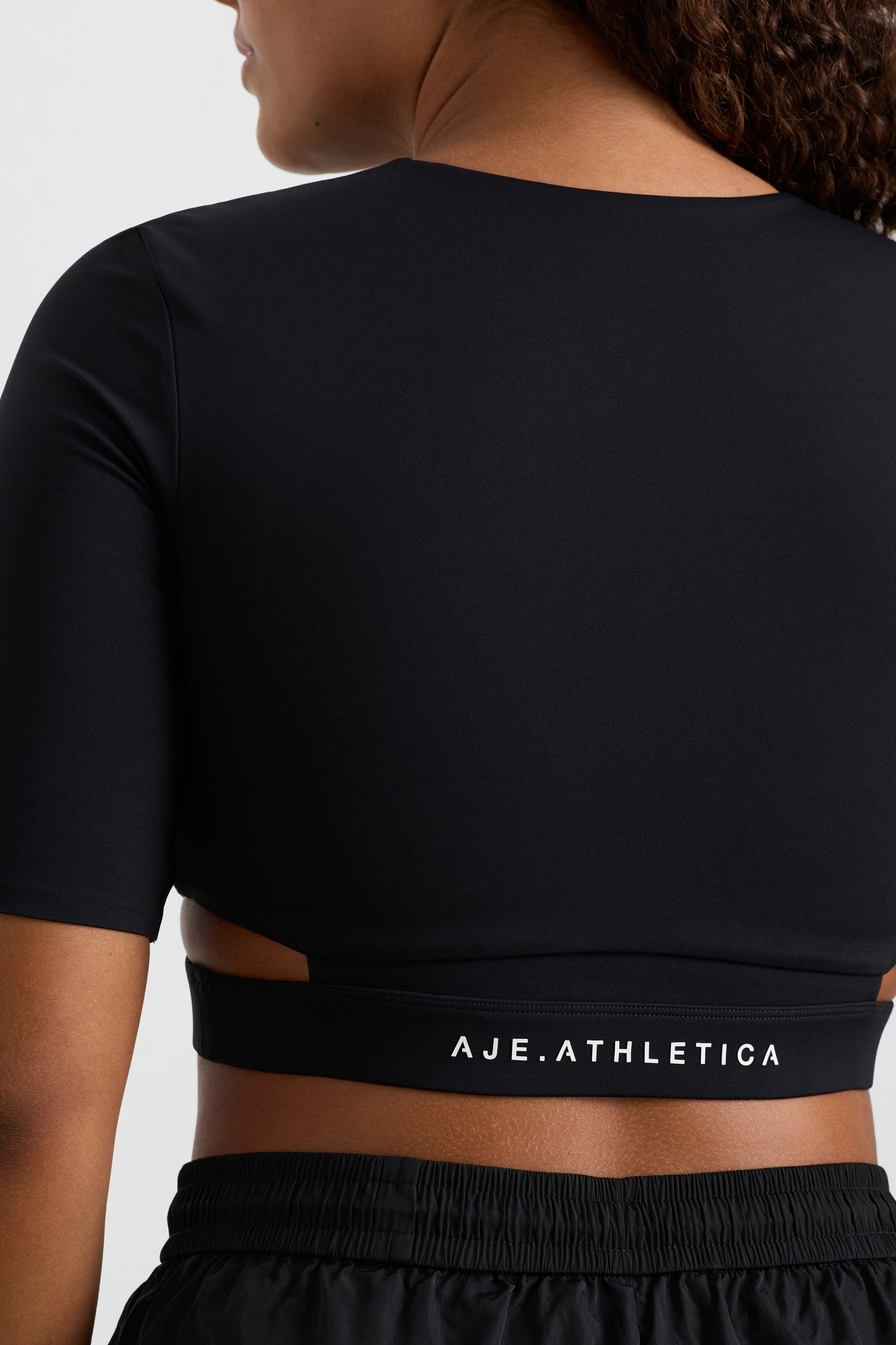 242AA1006_BLK_8_1698977308