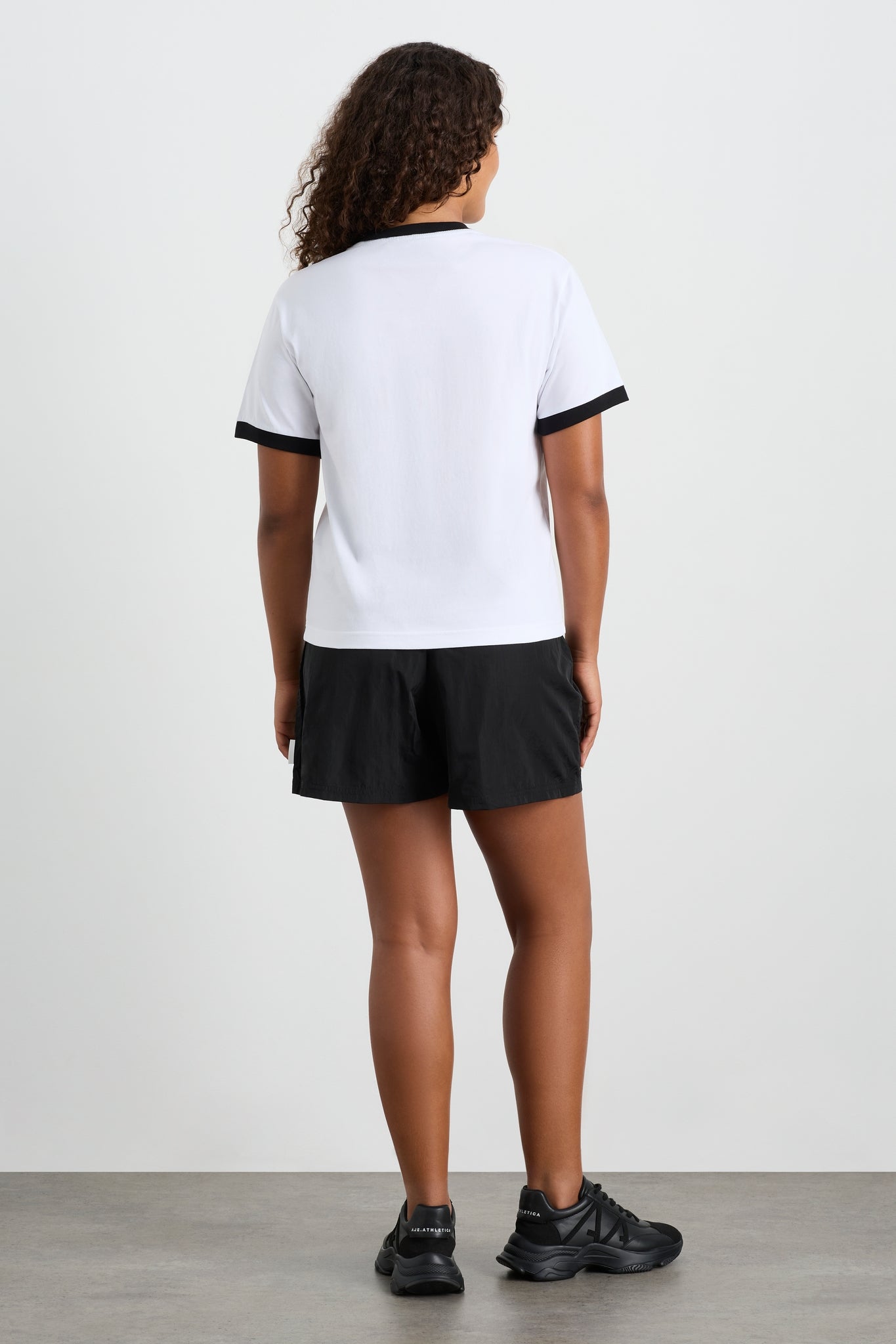 242AA1038_WHT-BLK_9_1698722062