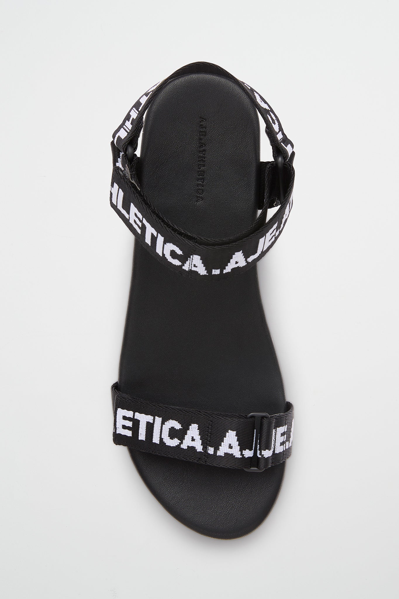 242AA7067_BLK-WHT_4_1696300753