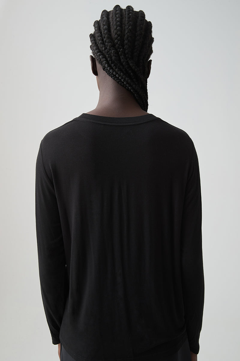 243AA1021_BLK_5_1707440146