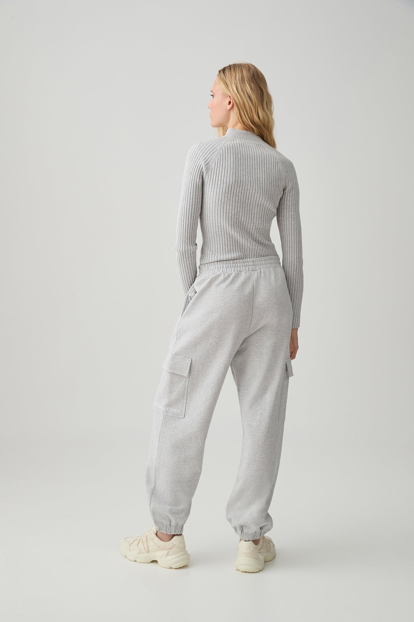 244AA3022_GRY-MAR_9_1710893666