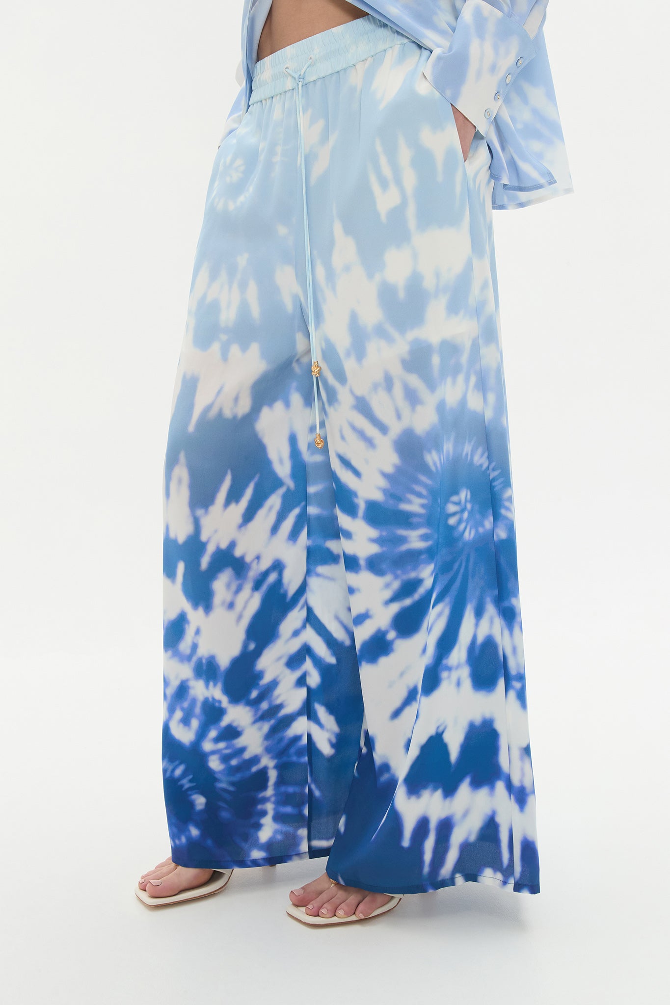 24SS3078_BLU-SHRI_4_1750381472