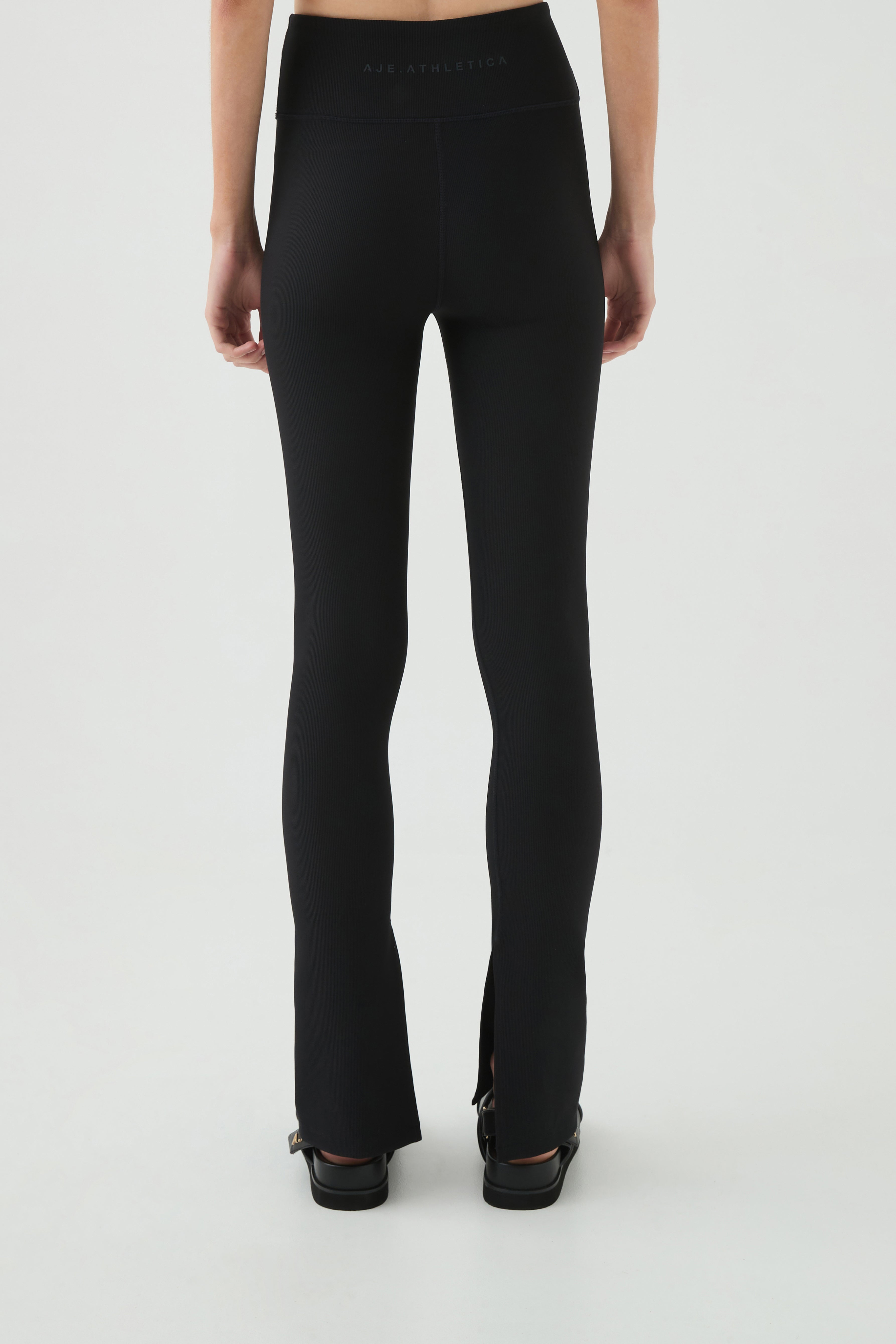 251AA3053_BLK_4_1743571512