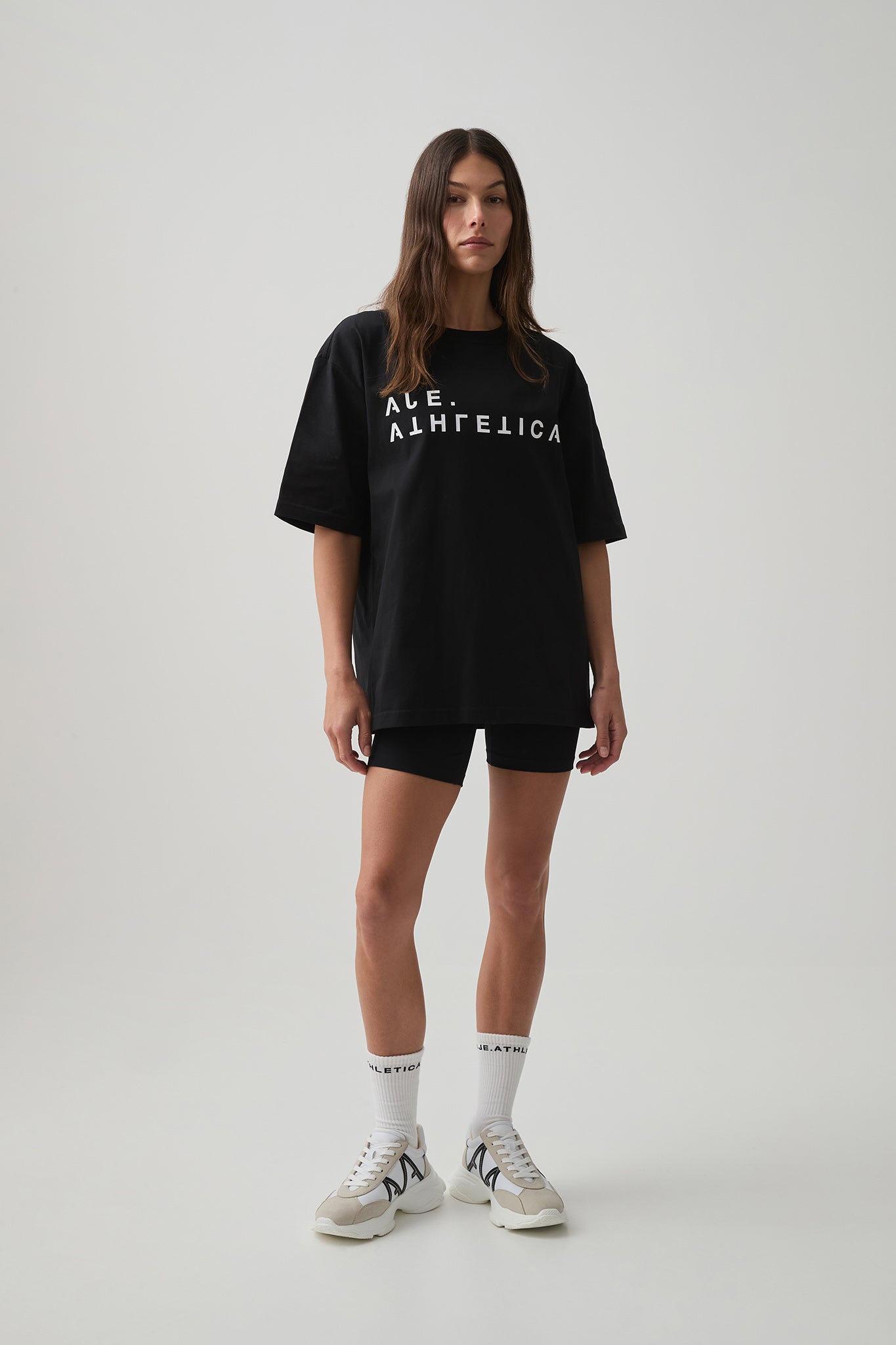 252AA1086_BLK_1_1727140380