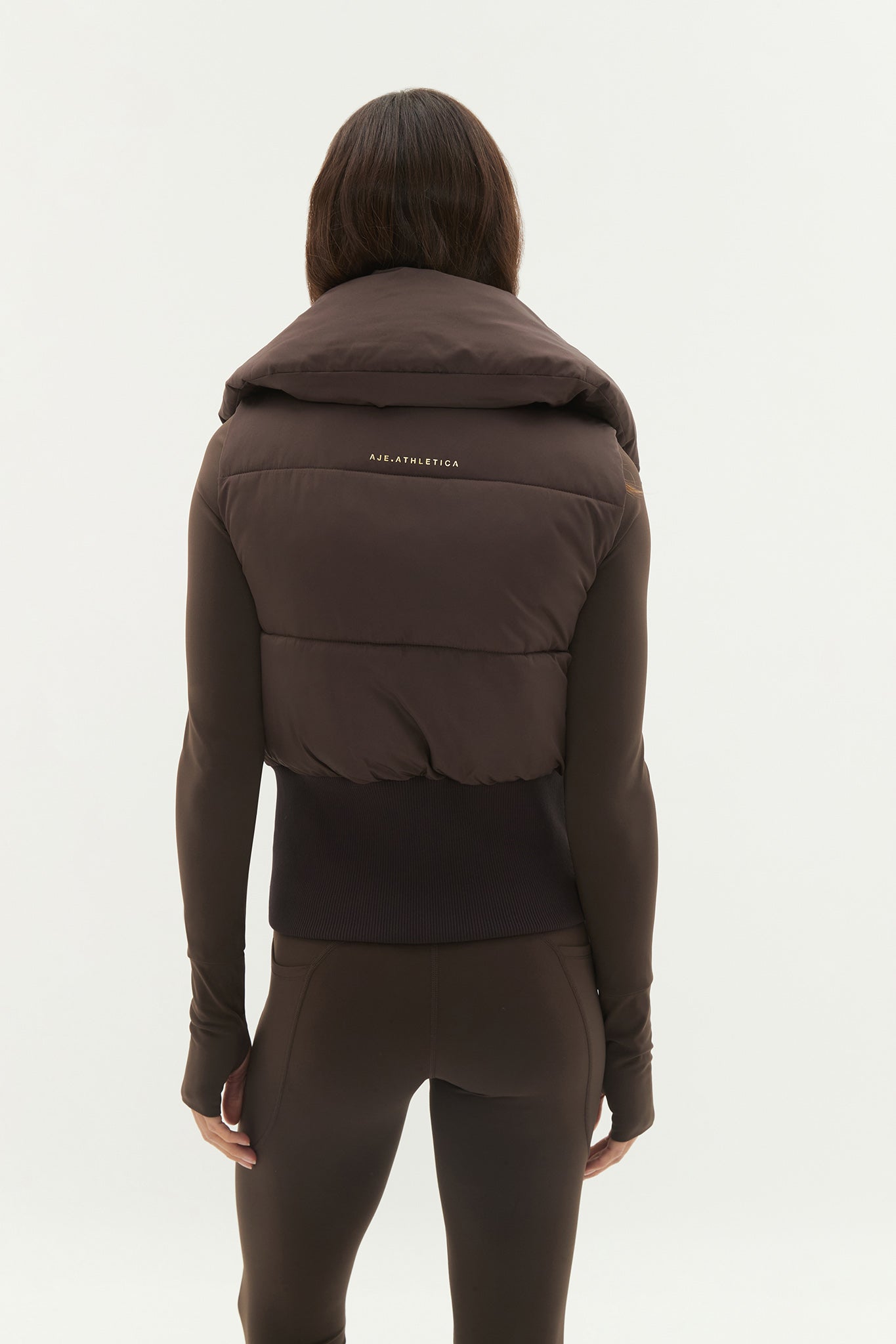 253AA2008_CHOC_6_1750813606