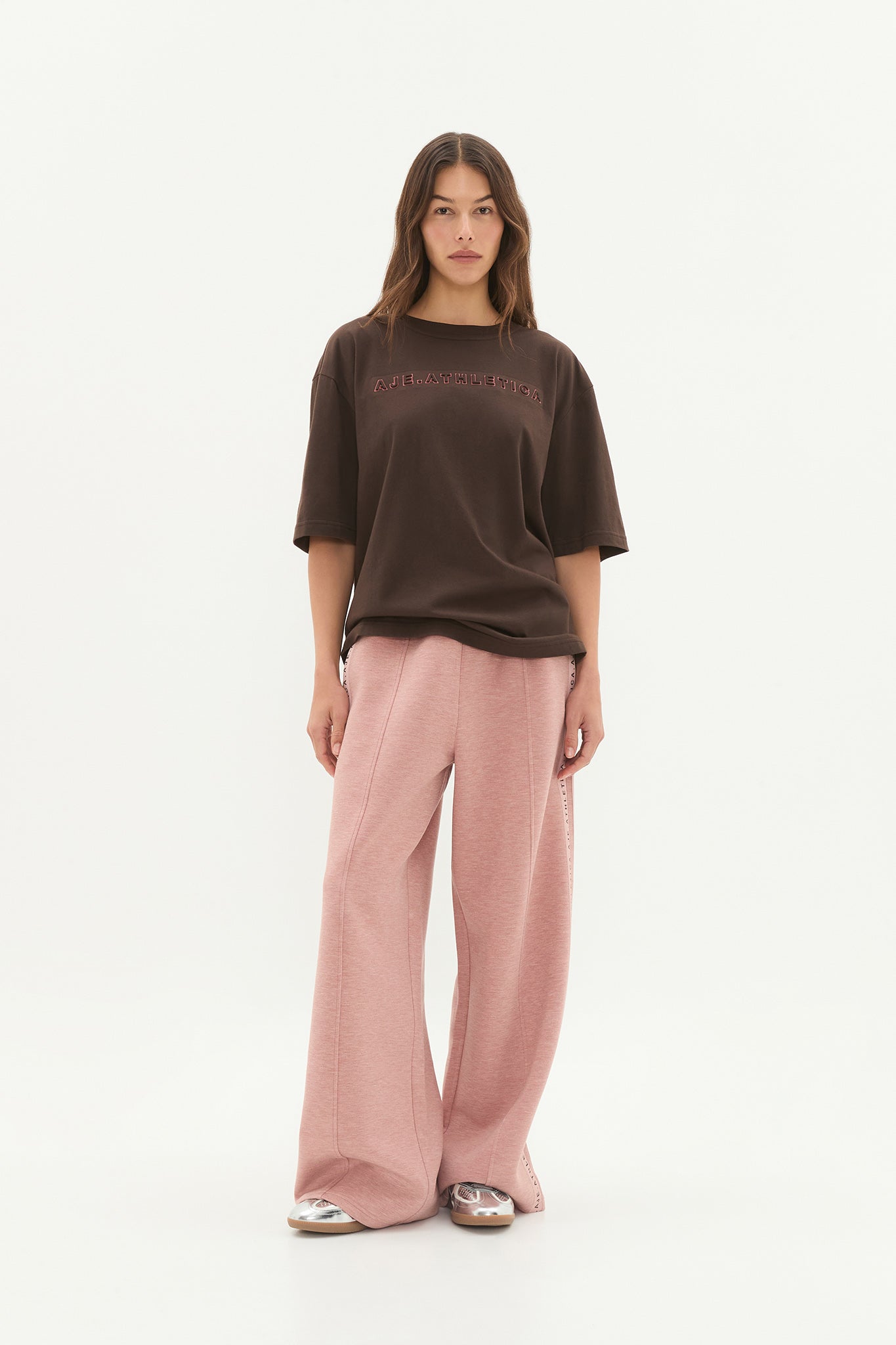 254AA1039_CHOC_1_1749088595