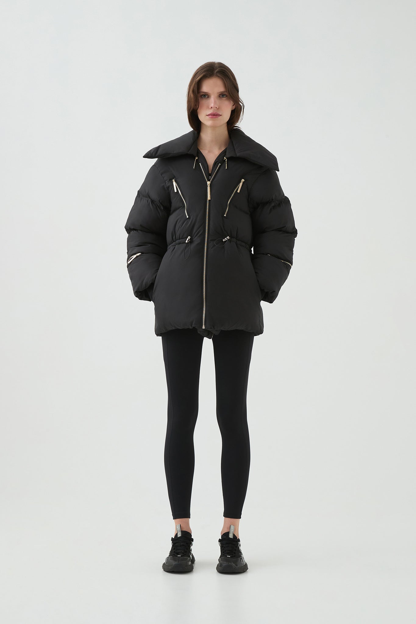 254AA2037_BLK_7_1743740694