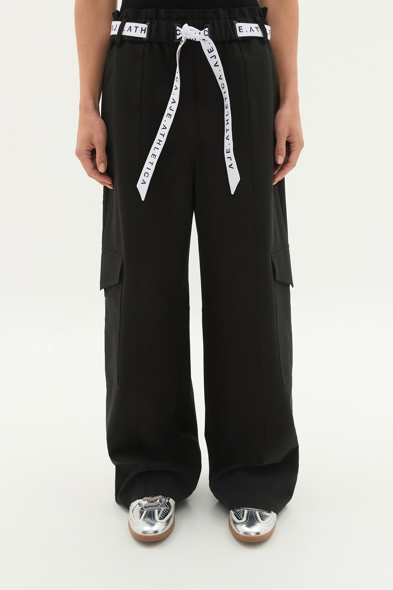 254AA3016_BLK_1_1750909160