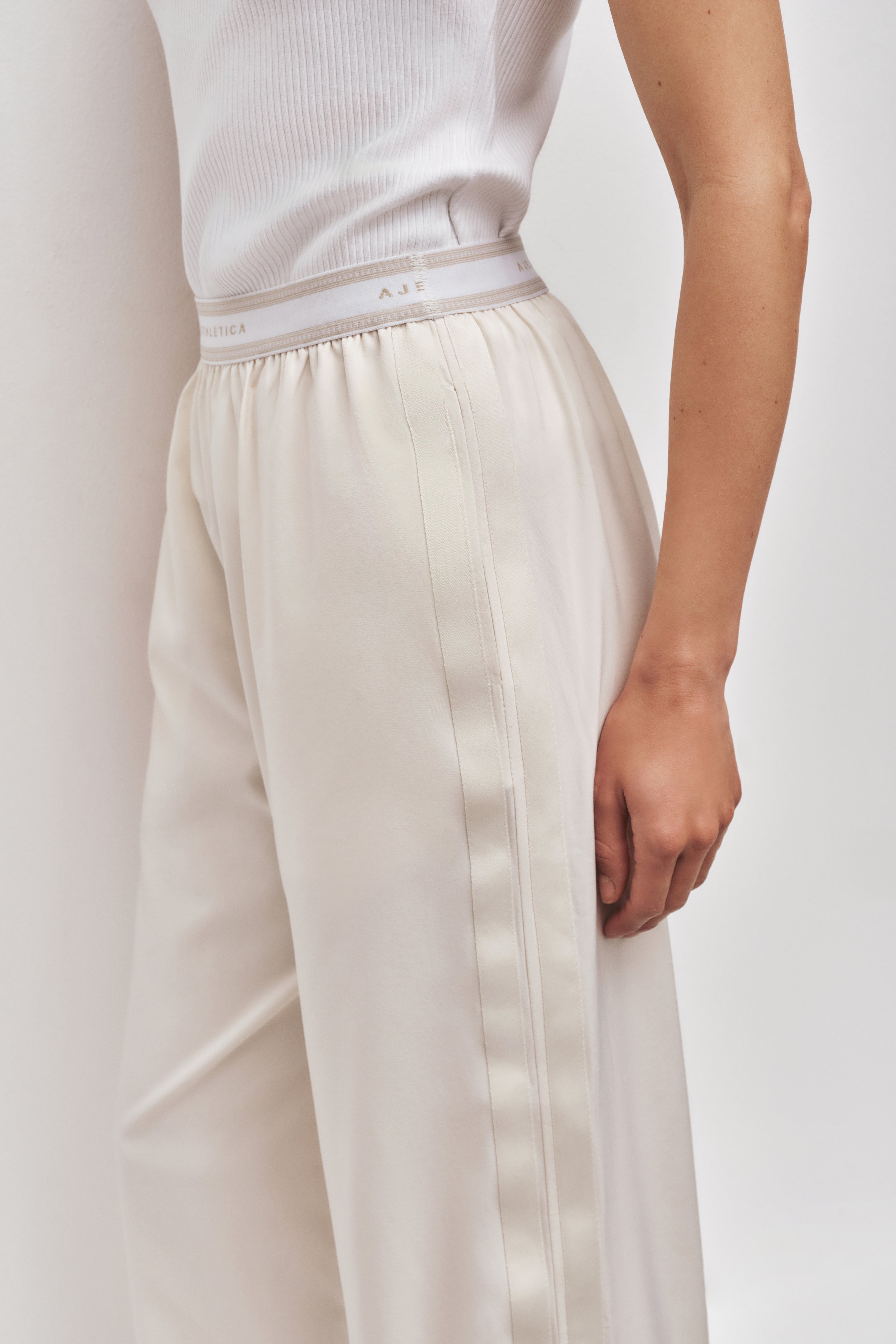 254AA3018_RICE-WHITE_5_1760317676