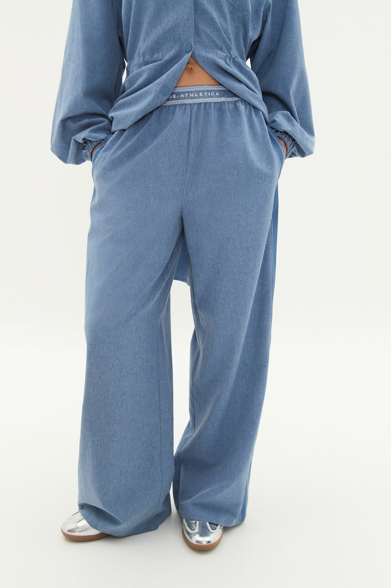 254AA3018_WSH-BLUE_1_1750741341