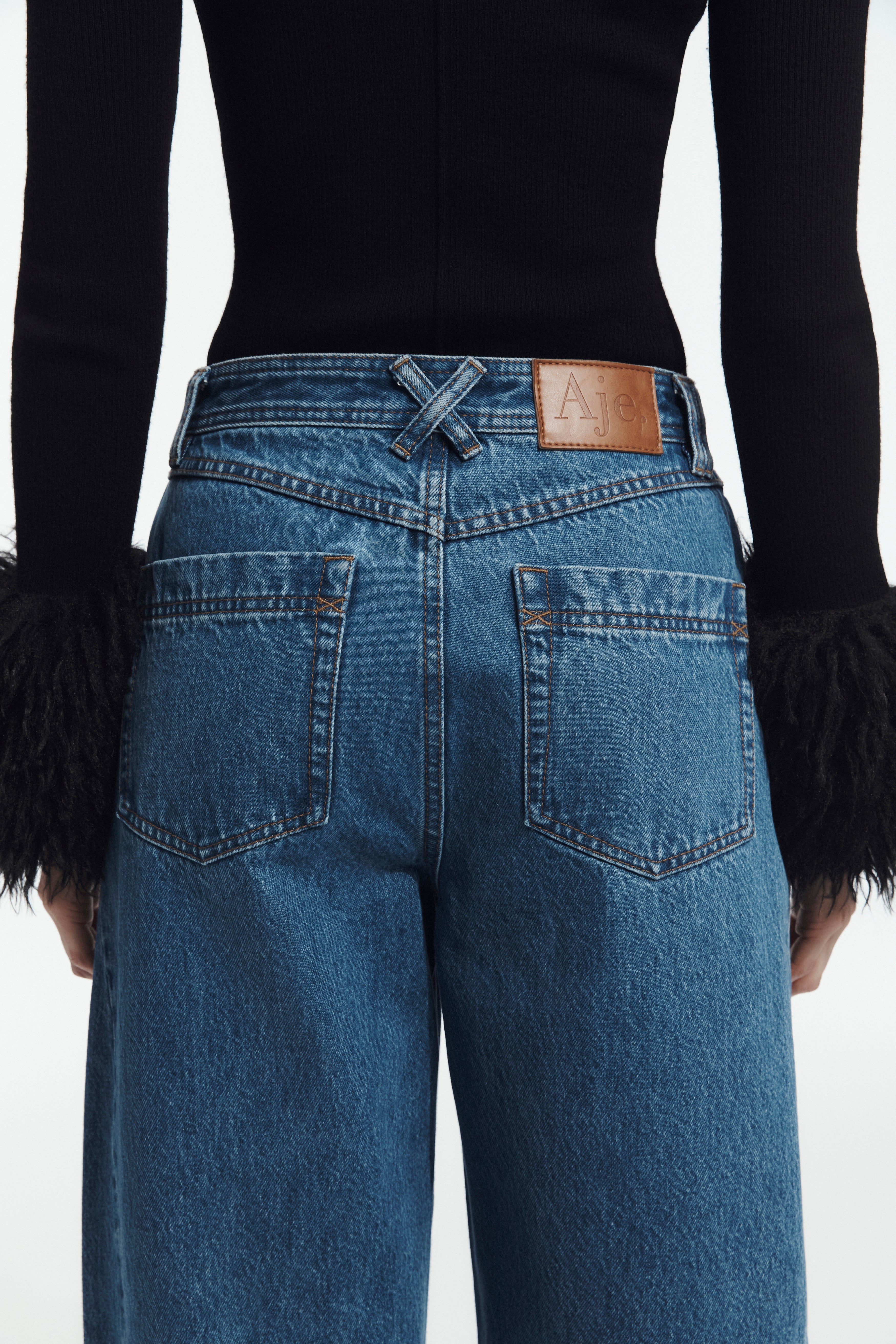 25CO3105_MID-WH-BLU_4_1784507367