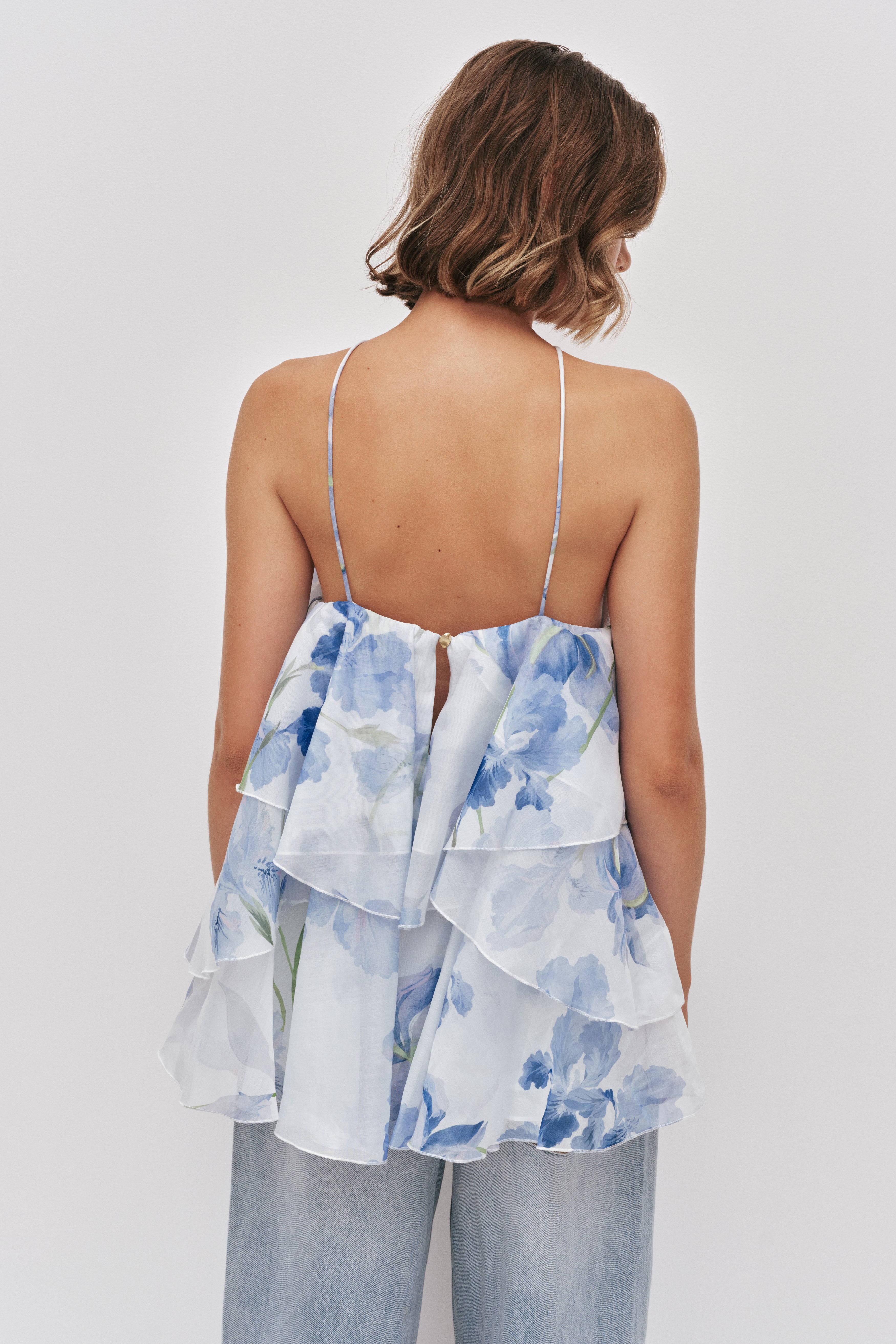 25RE1066_IRIS_6_1770595179