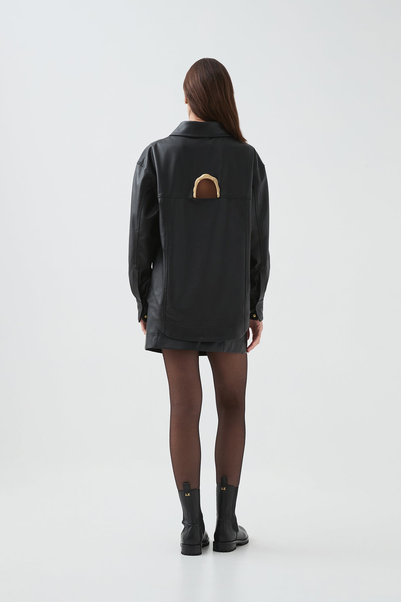 25RE4033_BLK_8_1745801574