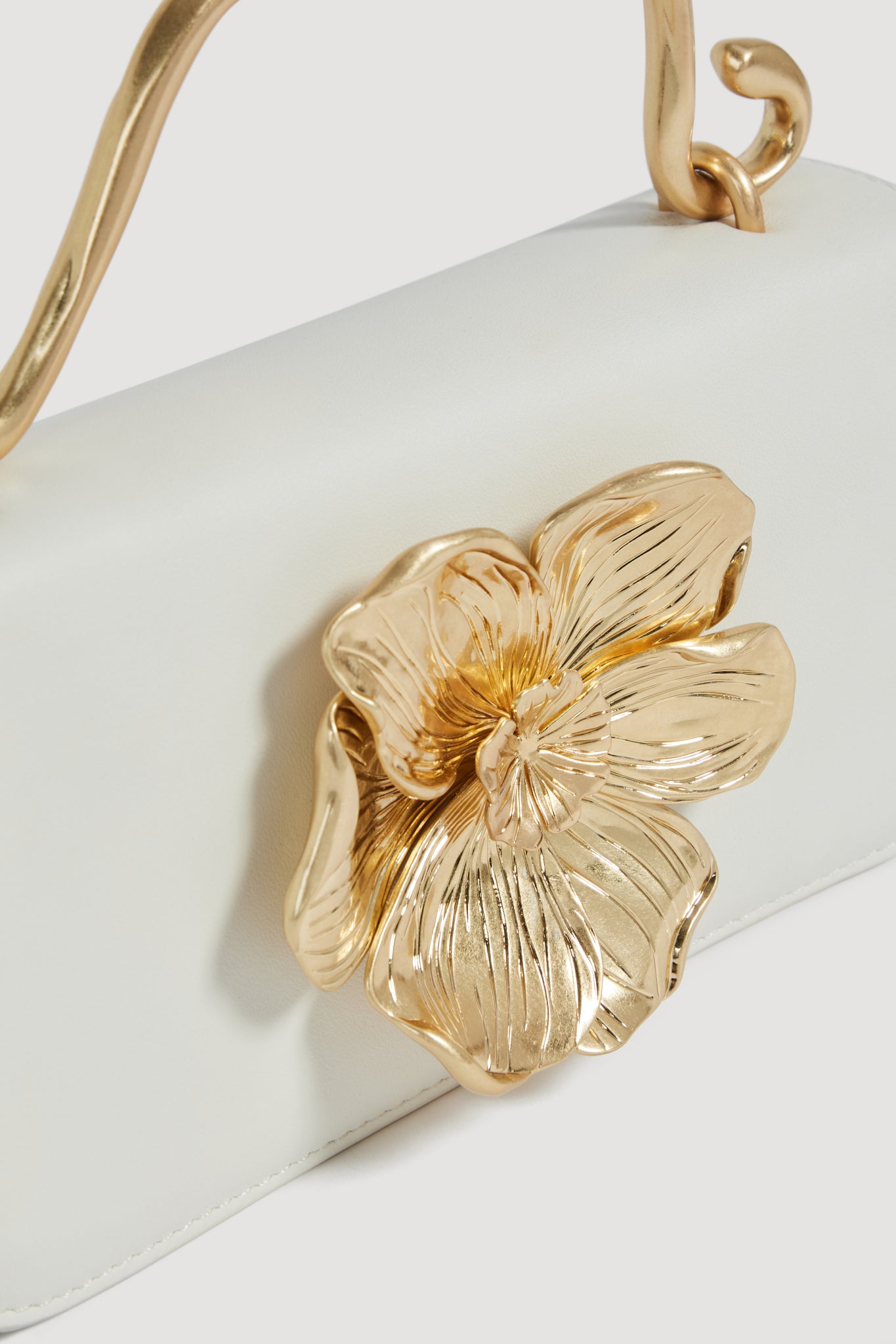 Alessia Flower Clutch