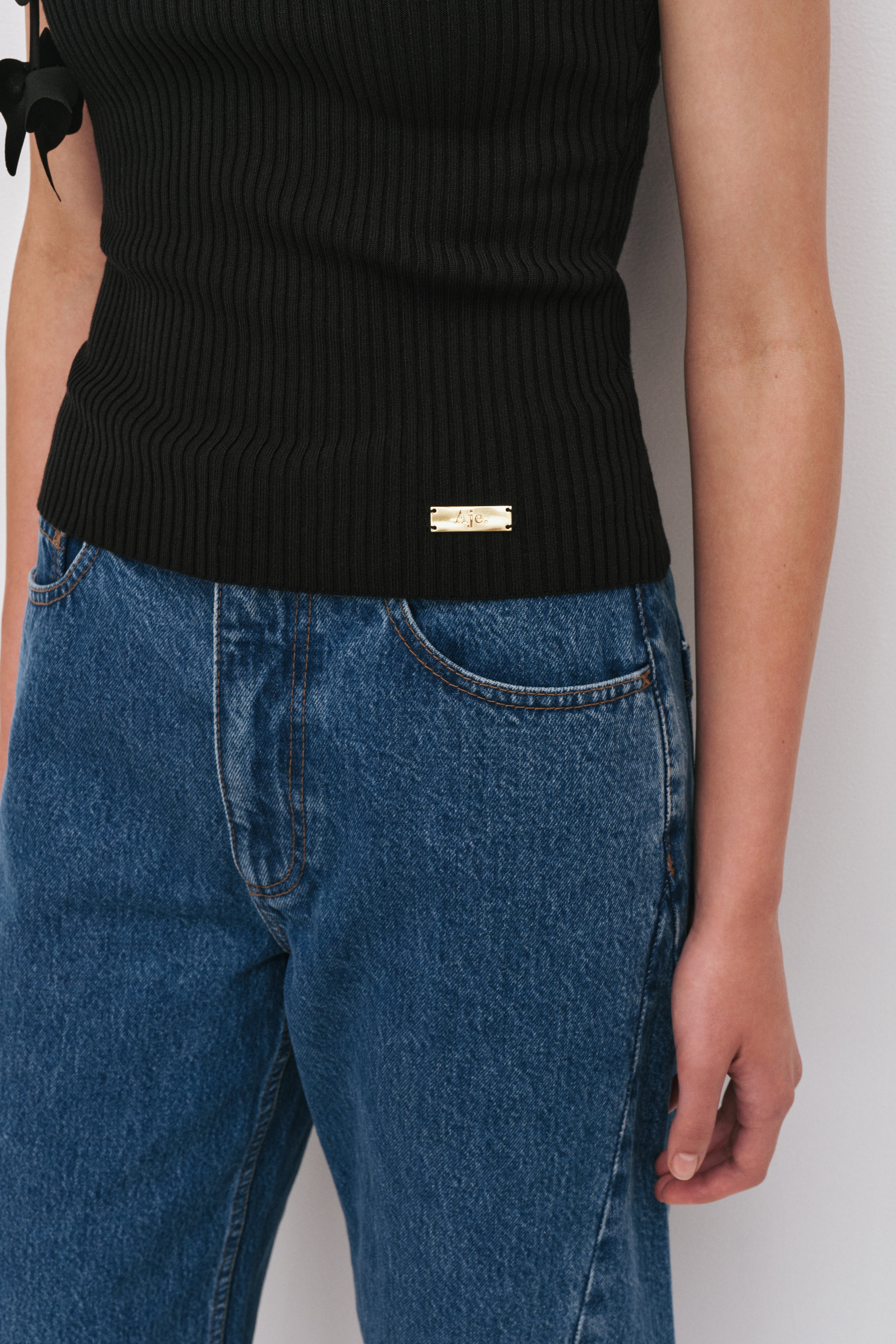 25SS1460_BLK_5_1770618220