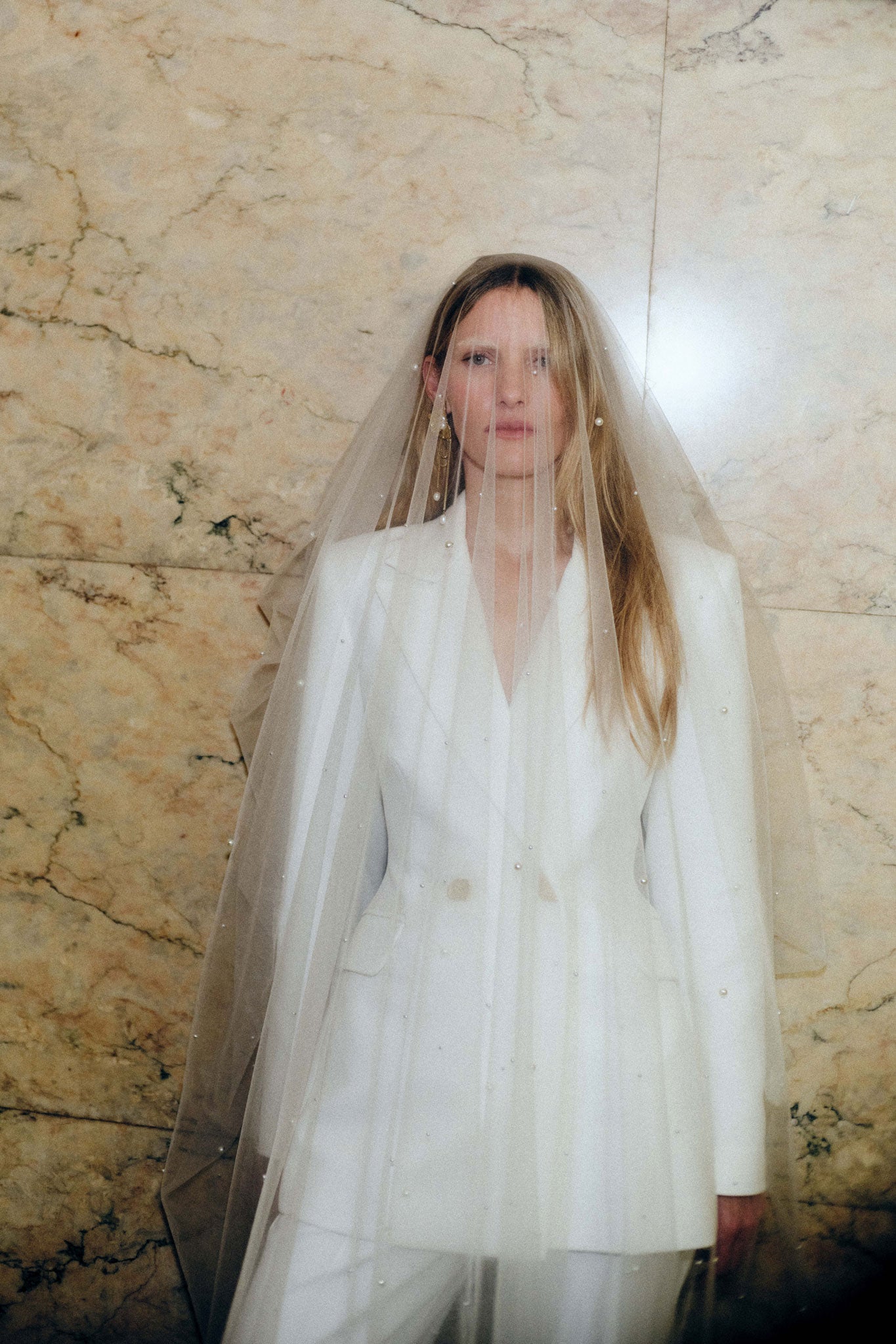 25SU2013_IVRY_1_1754028751