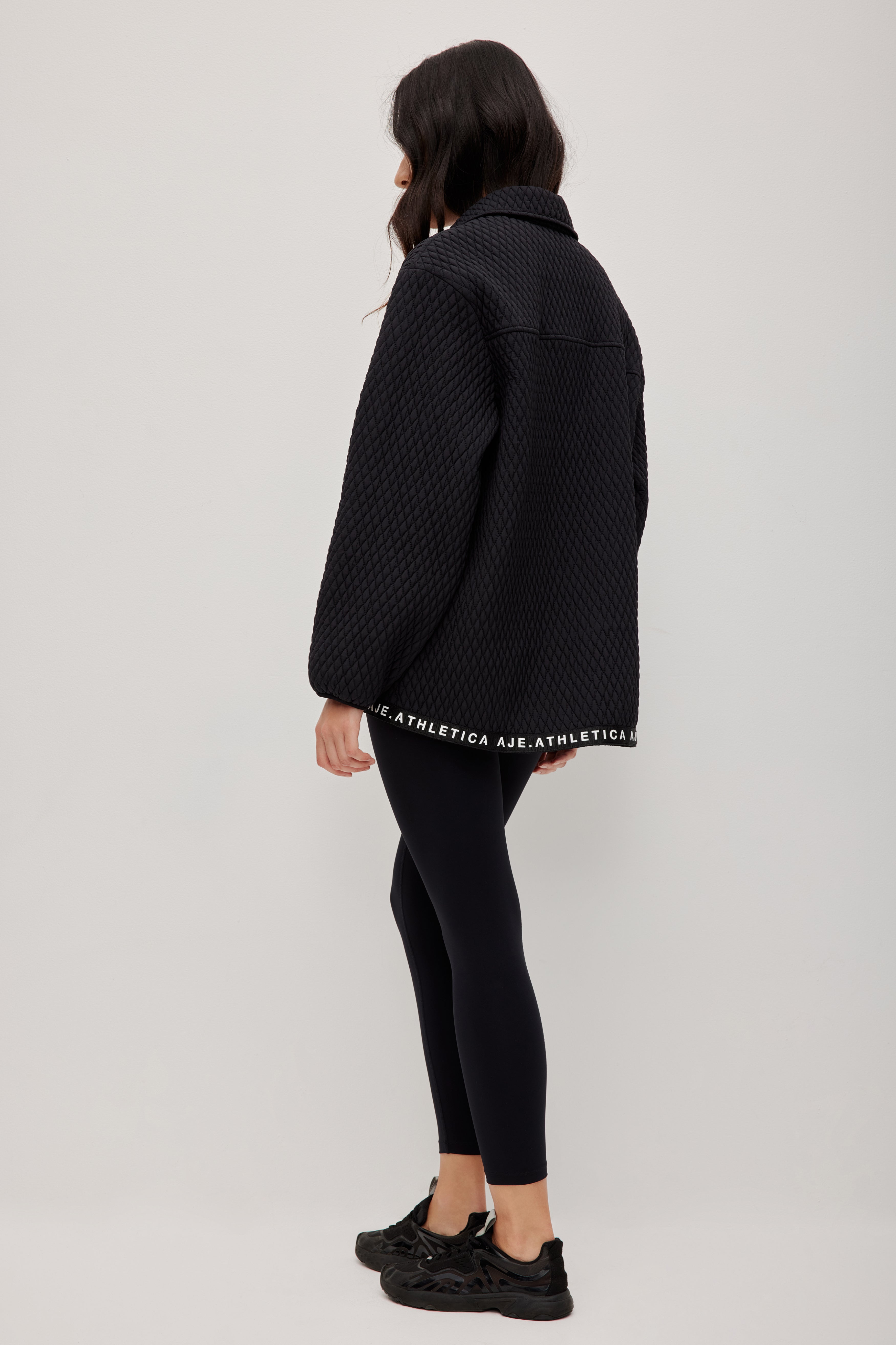 261AA1000_BLK_0080_1771299267