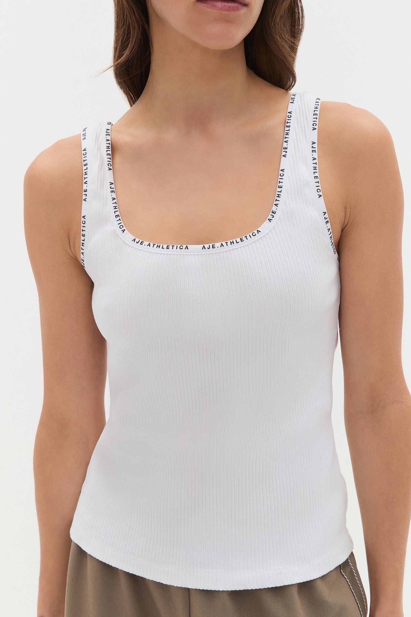 261AA1031_WHT_5_1753081004