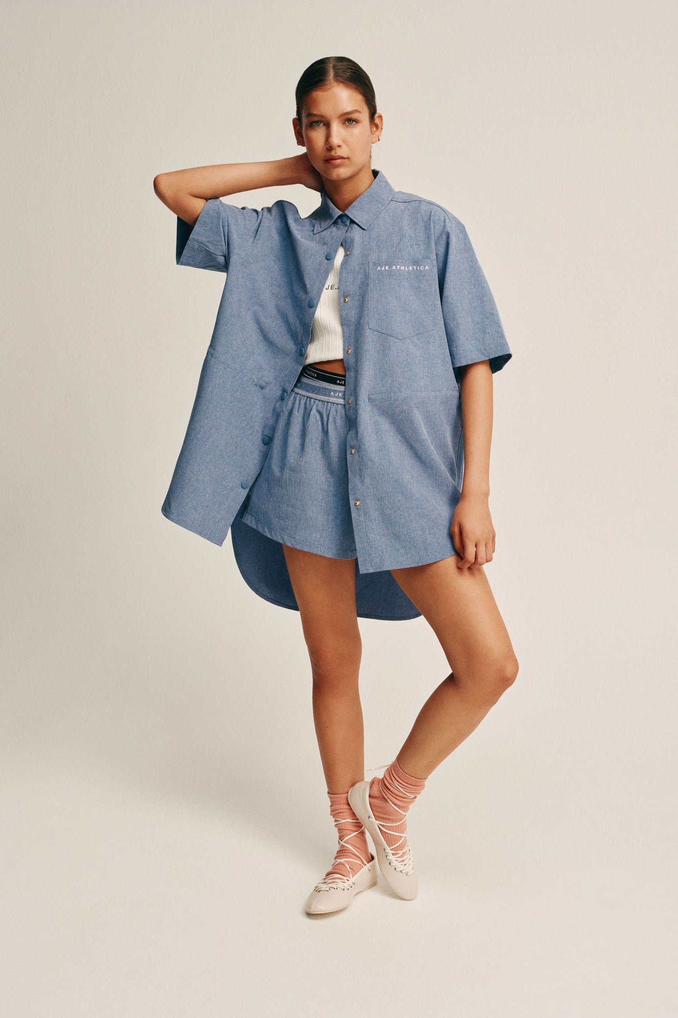 261AA1046_WSH-BLUE_8_1756172508