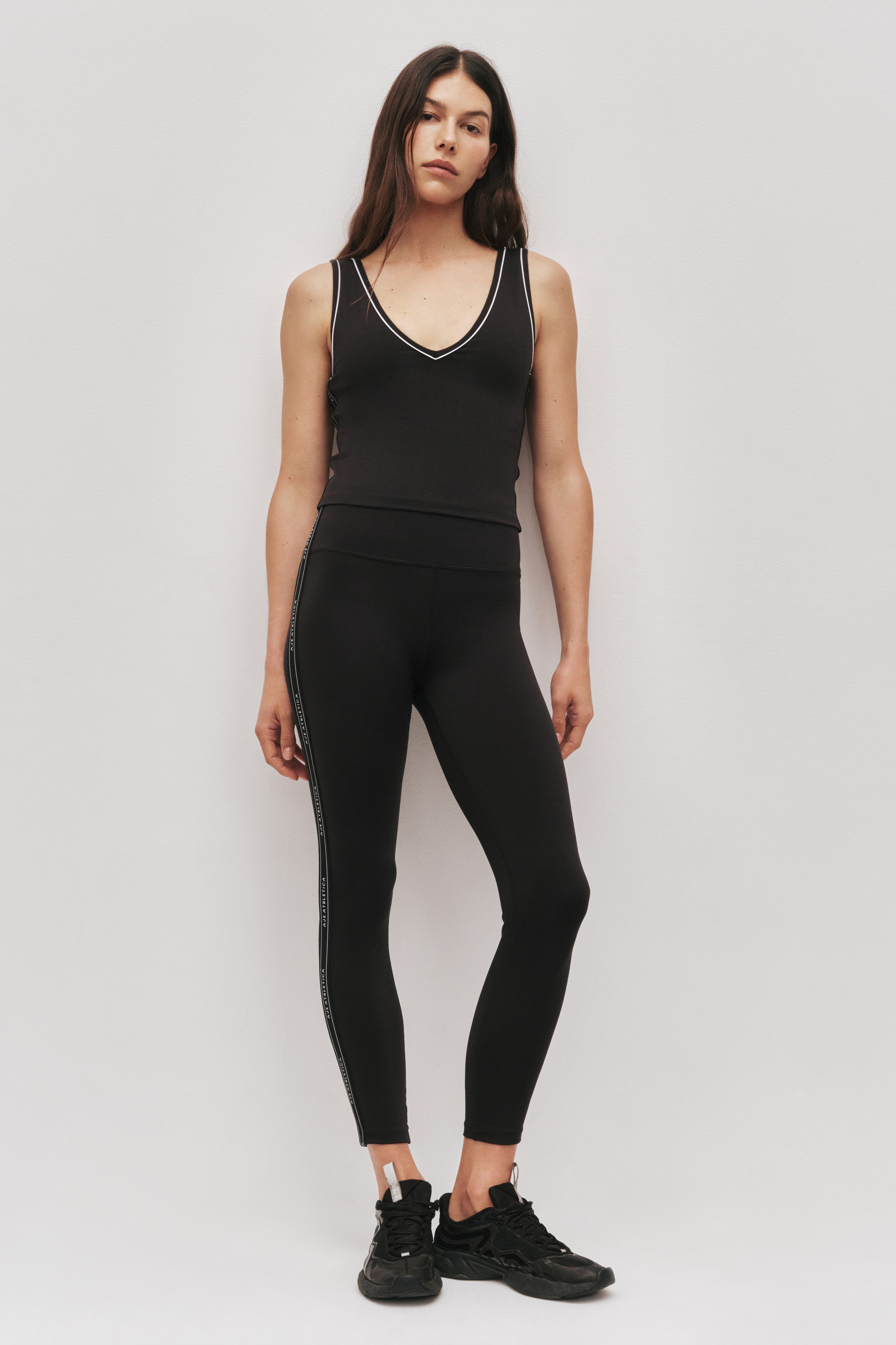 V-Neck Active Tank 399