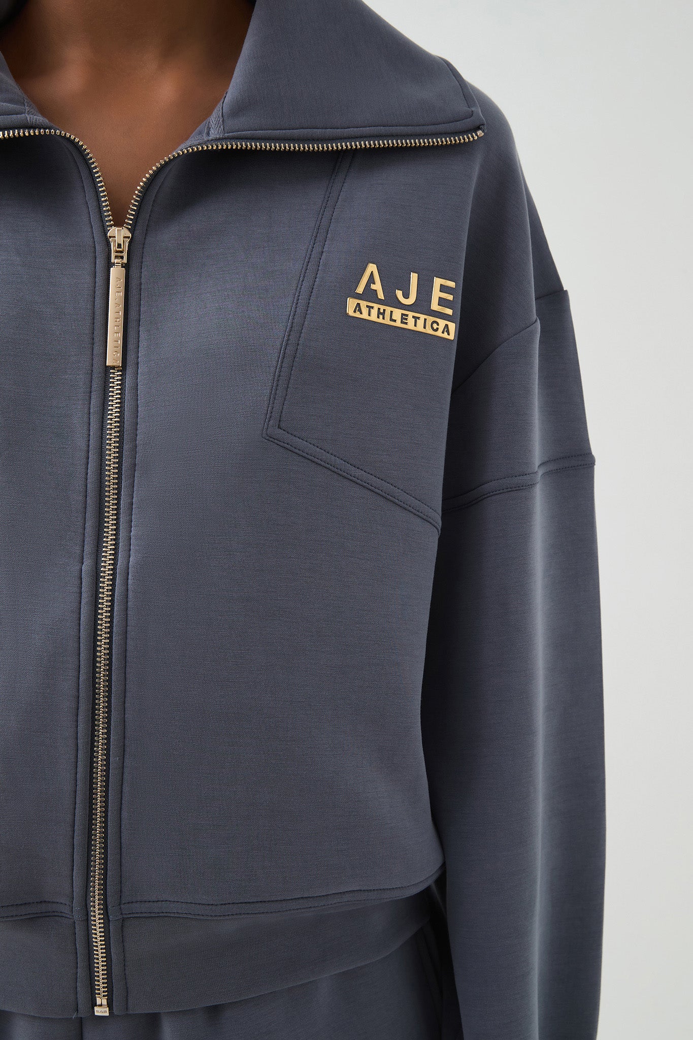 261AA2001_SLTE_5_1745475343