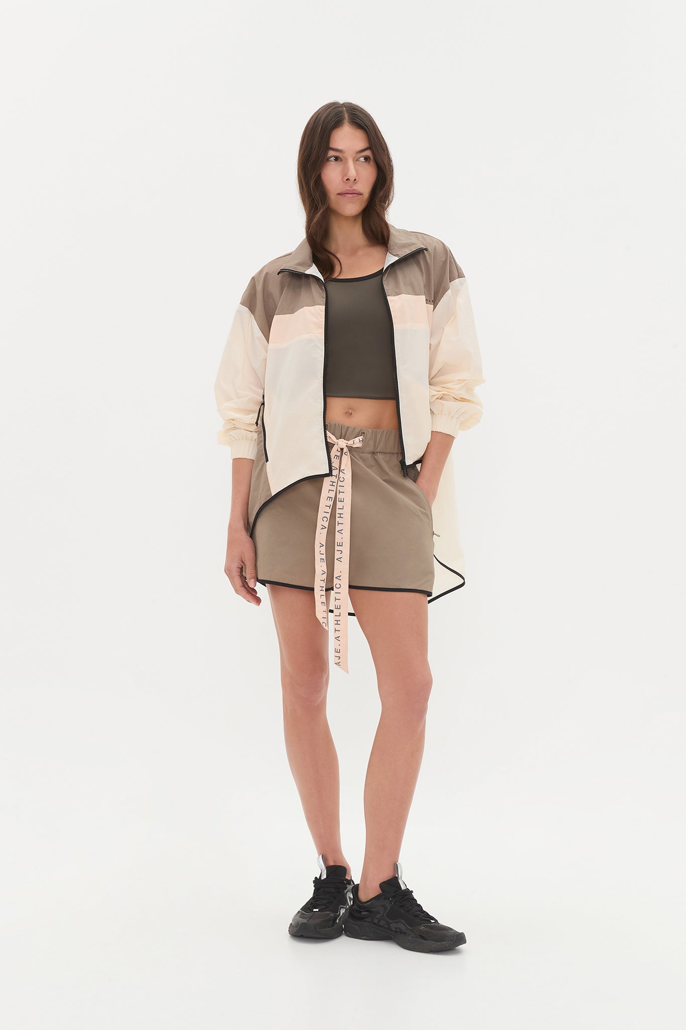 261AA3025_KHA-MLTI_1_1752725676