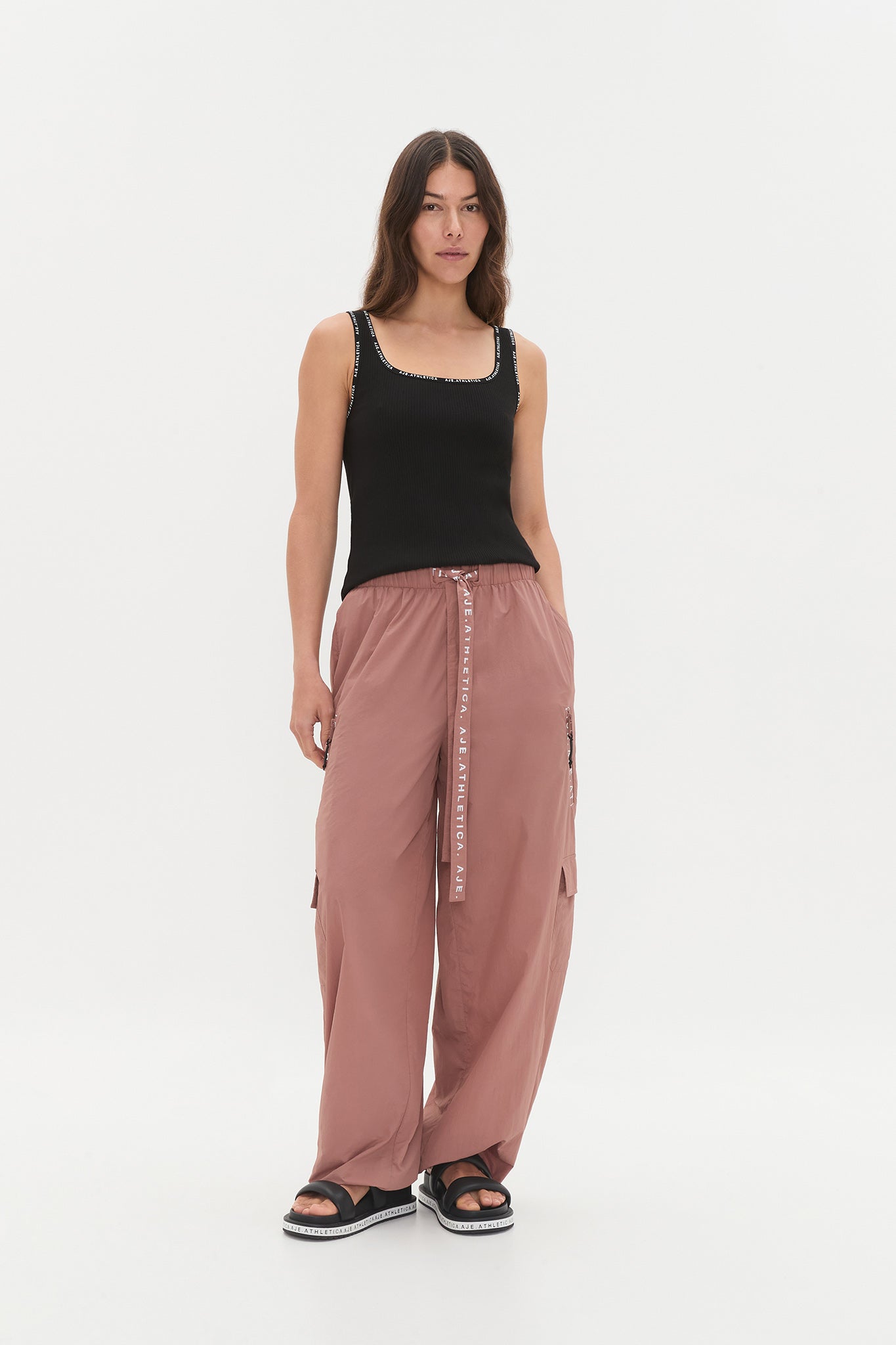 261AA3027_RGE_1_1751936002