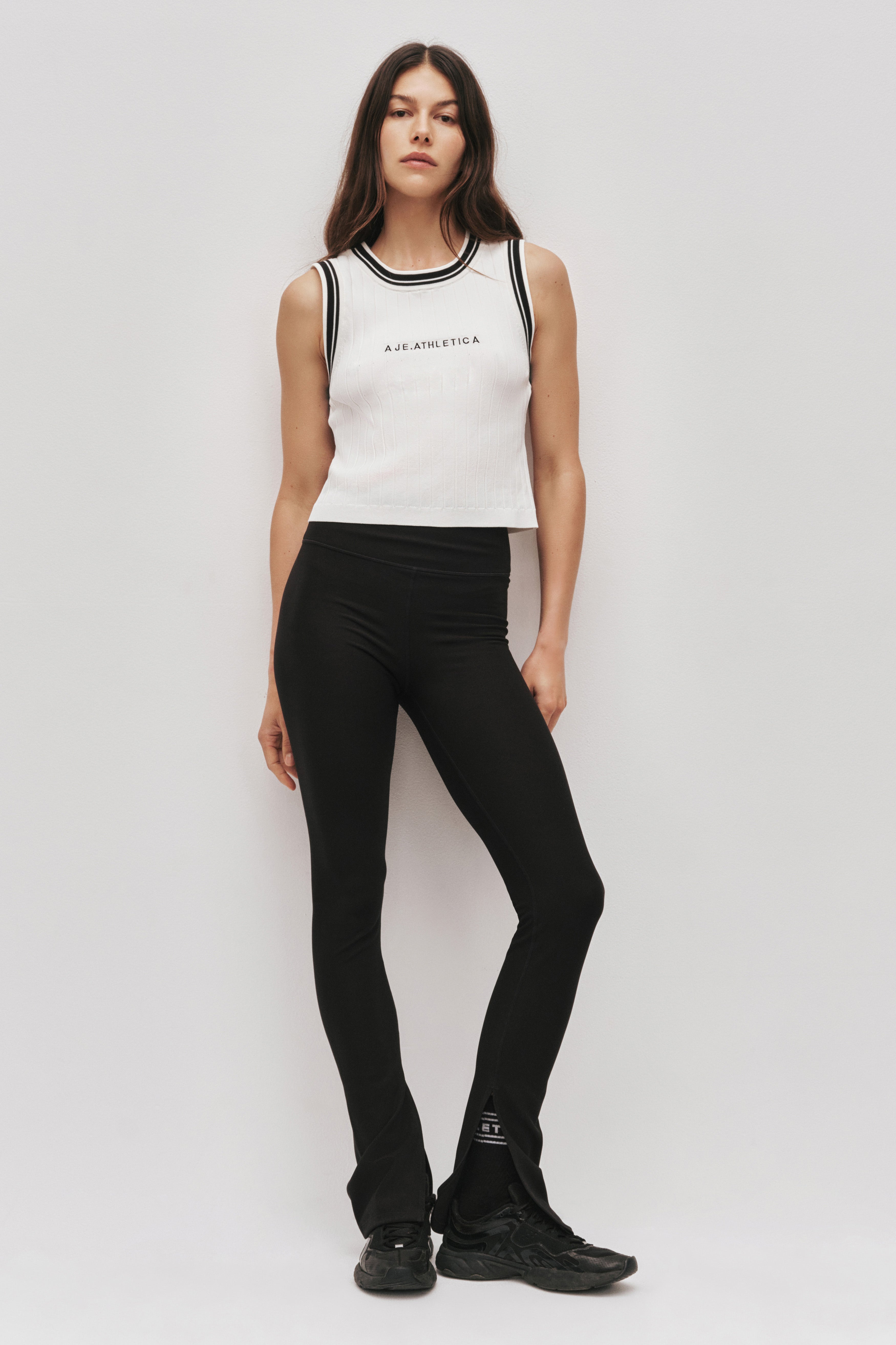 Contrast Rib Knit Tank 135