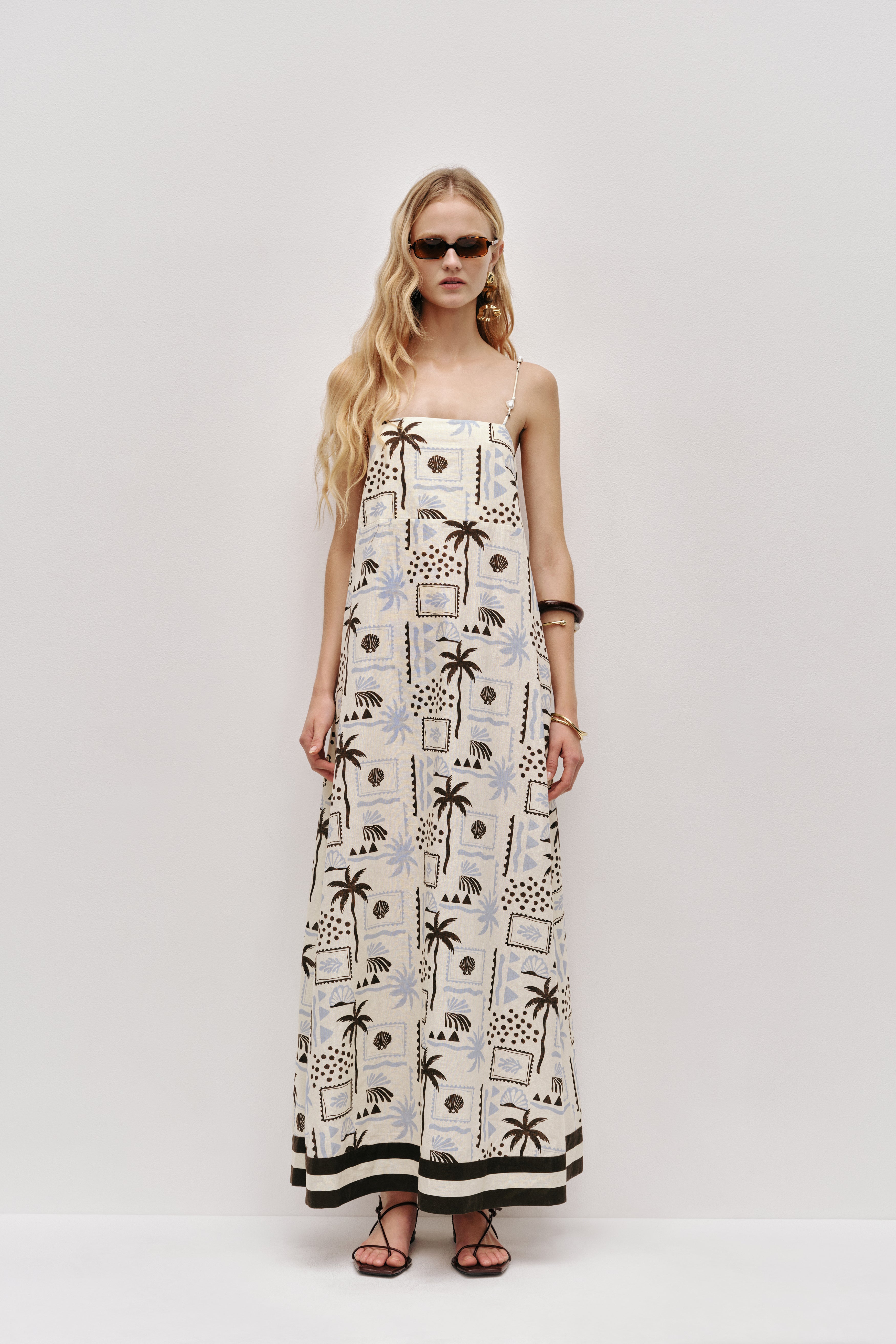 261AS5016_POSTCARD_1_1757029285