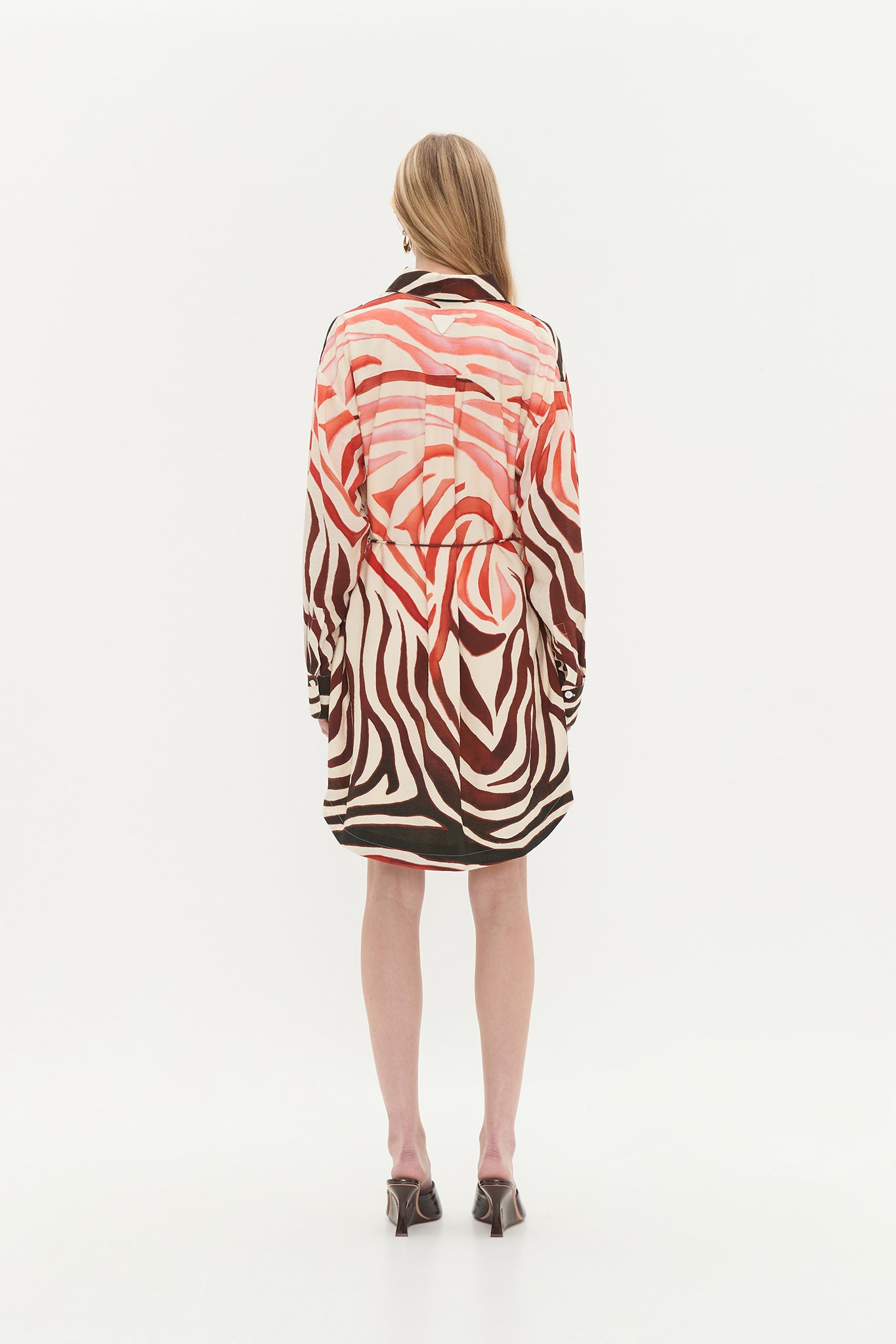 261AS5052_OM-ZEB_7_1753143377