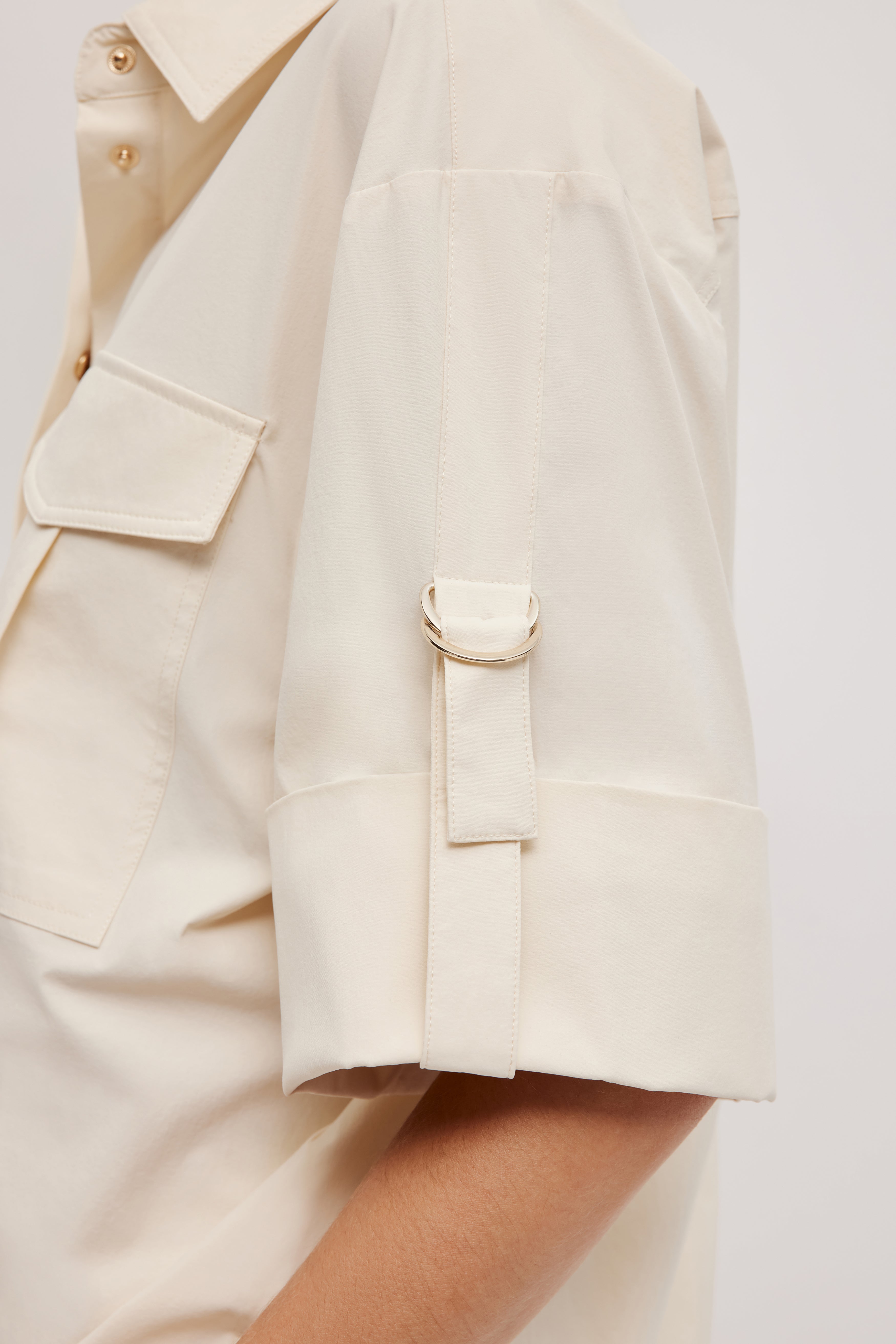 262AA1002_BUTTER_5_1759968455