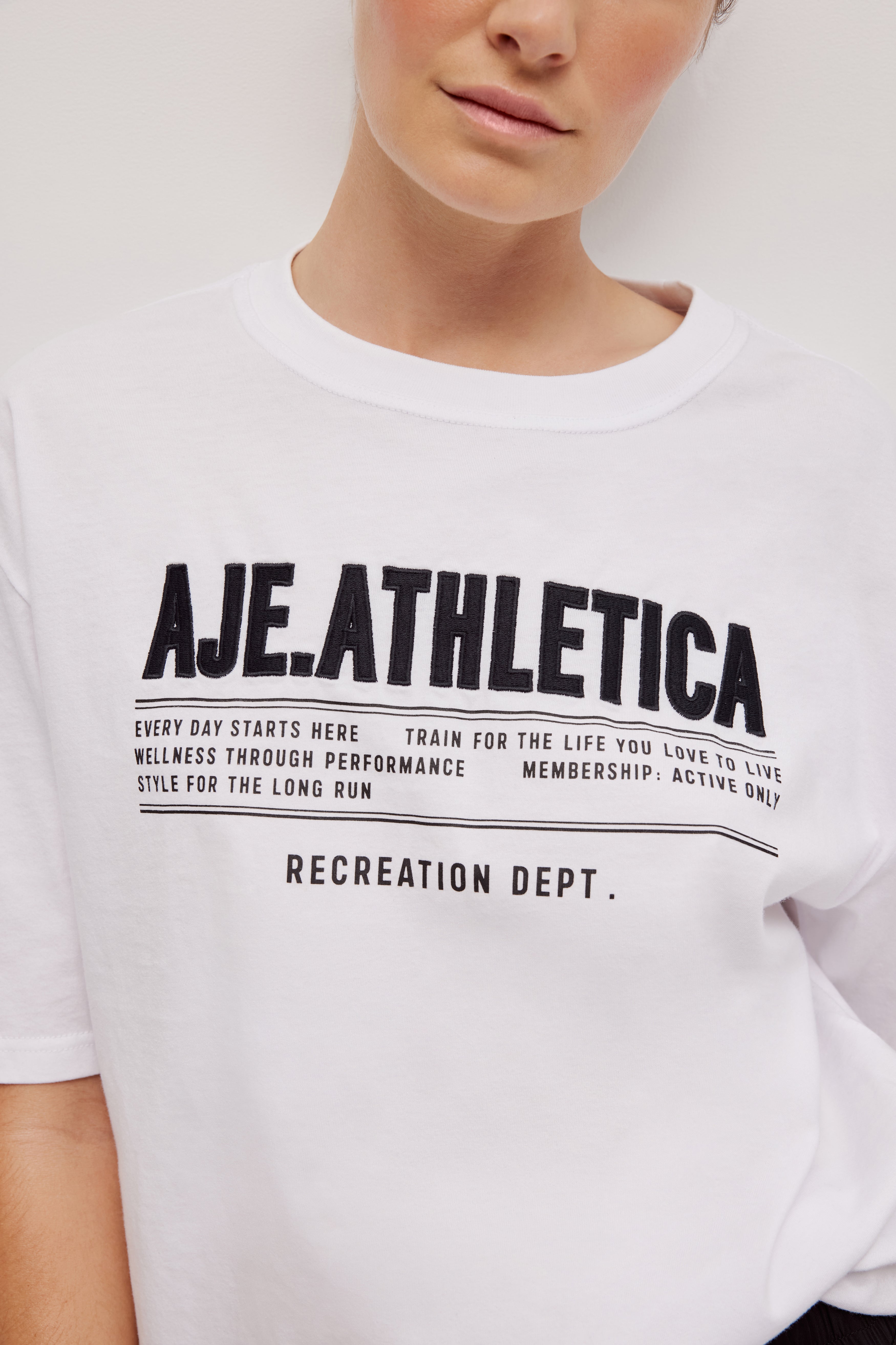 262AA1018_WHT_4_1760060984