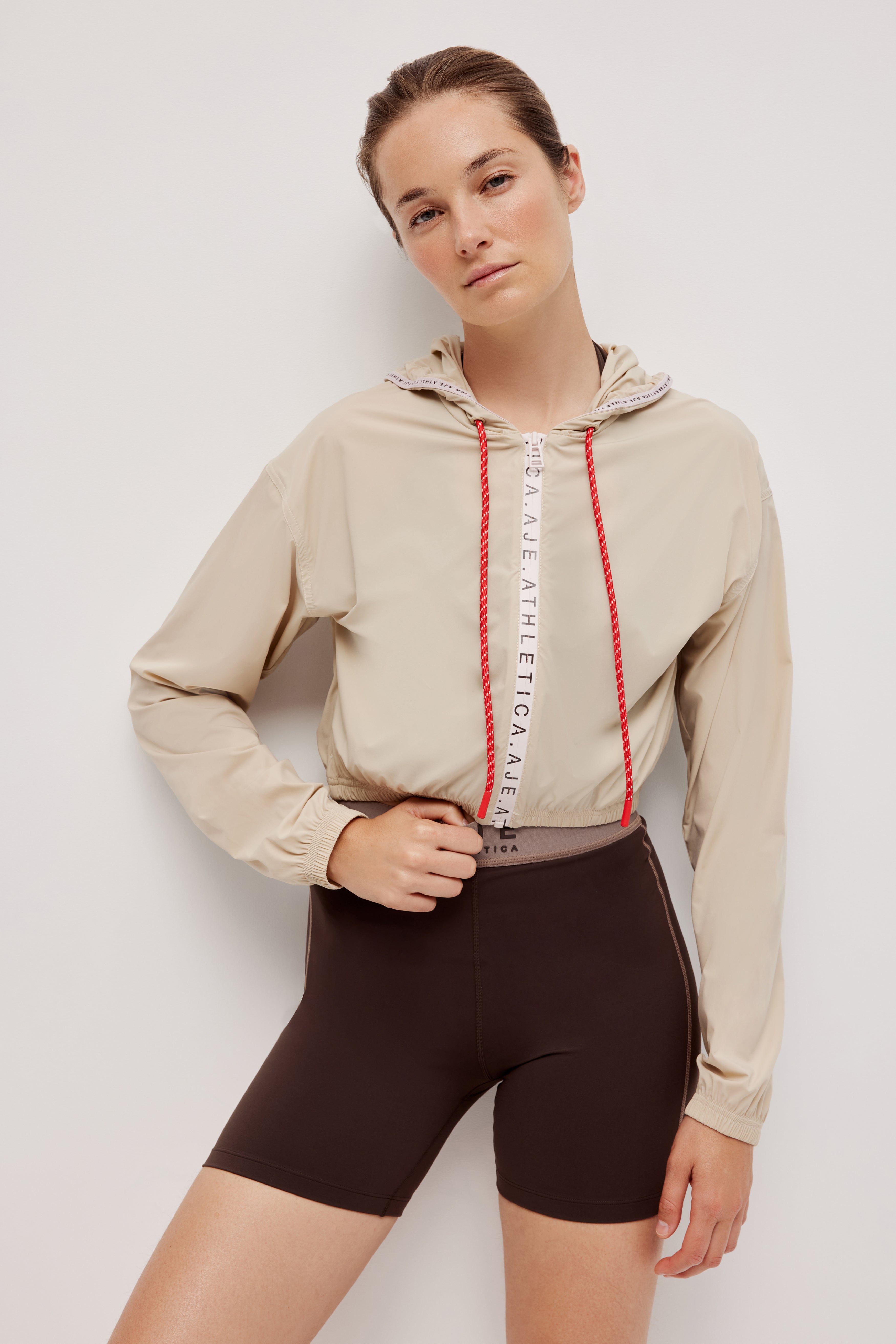 262AA2000_SAND-STRK_3_1760059879