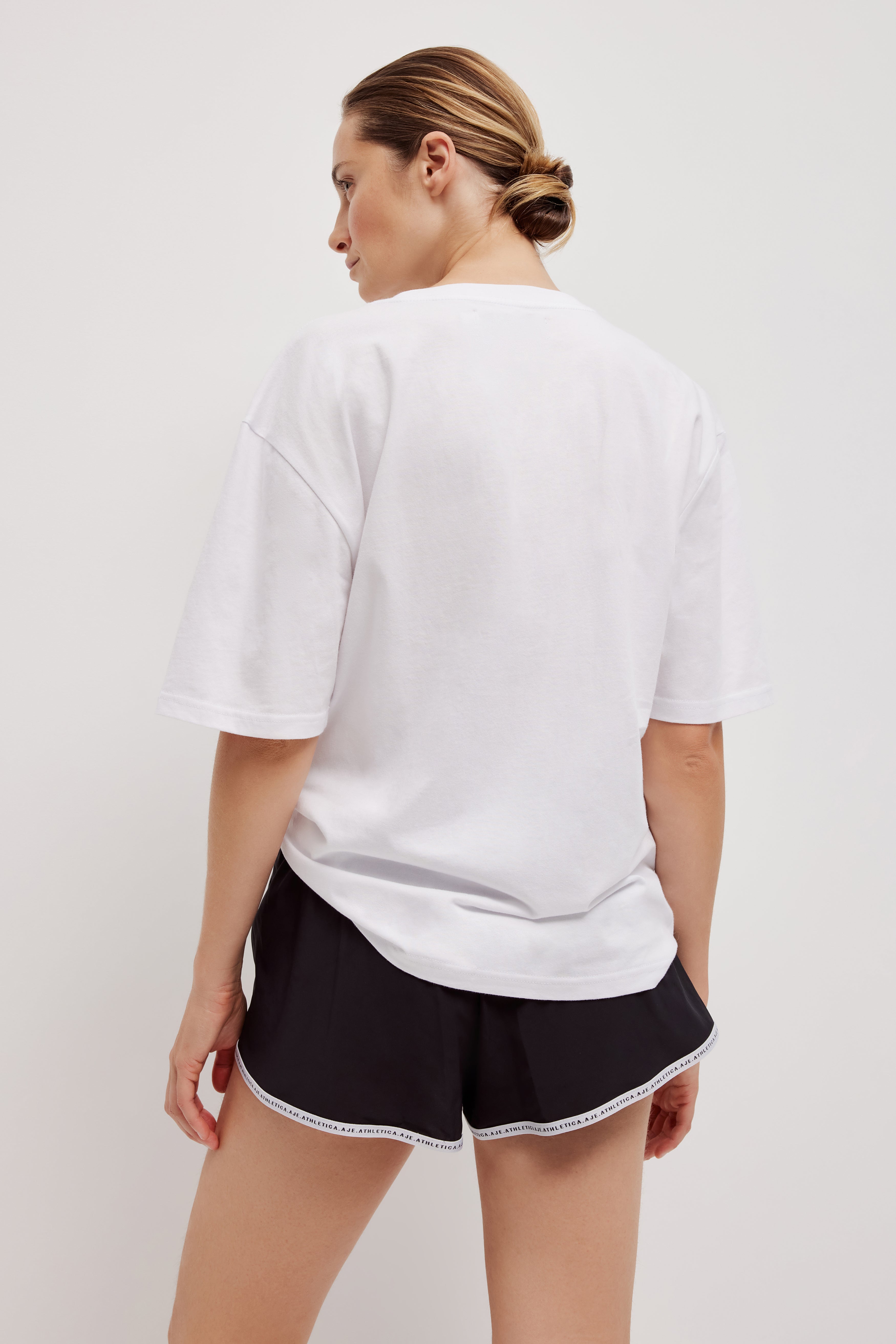 262AA3002_BLK_6_1762130297