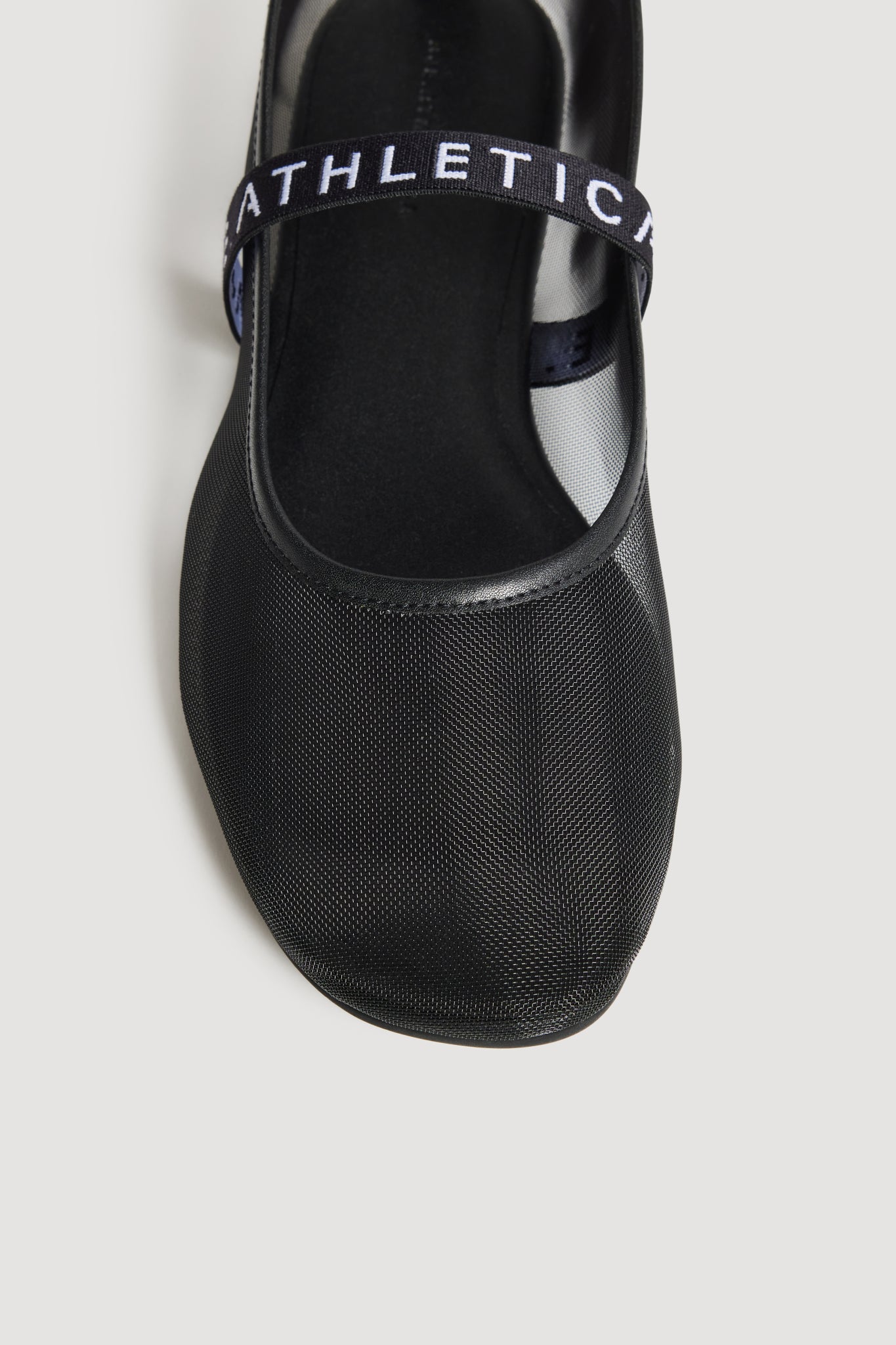 262AA7053_BLK_4_1759730790