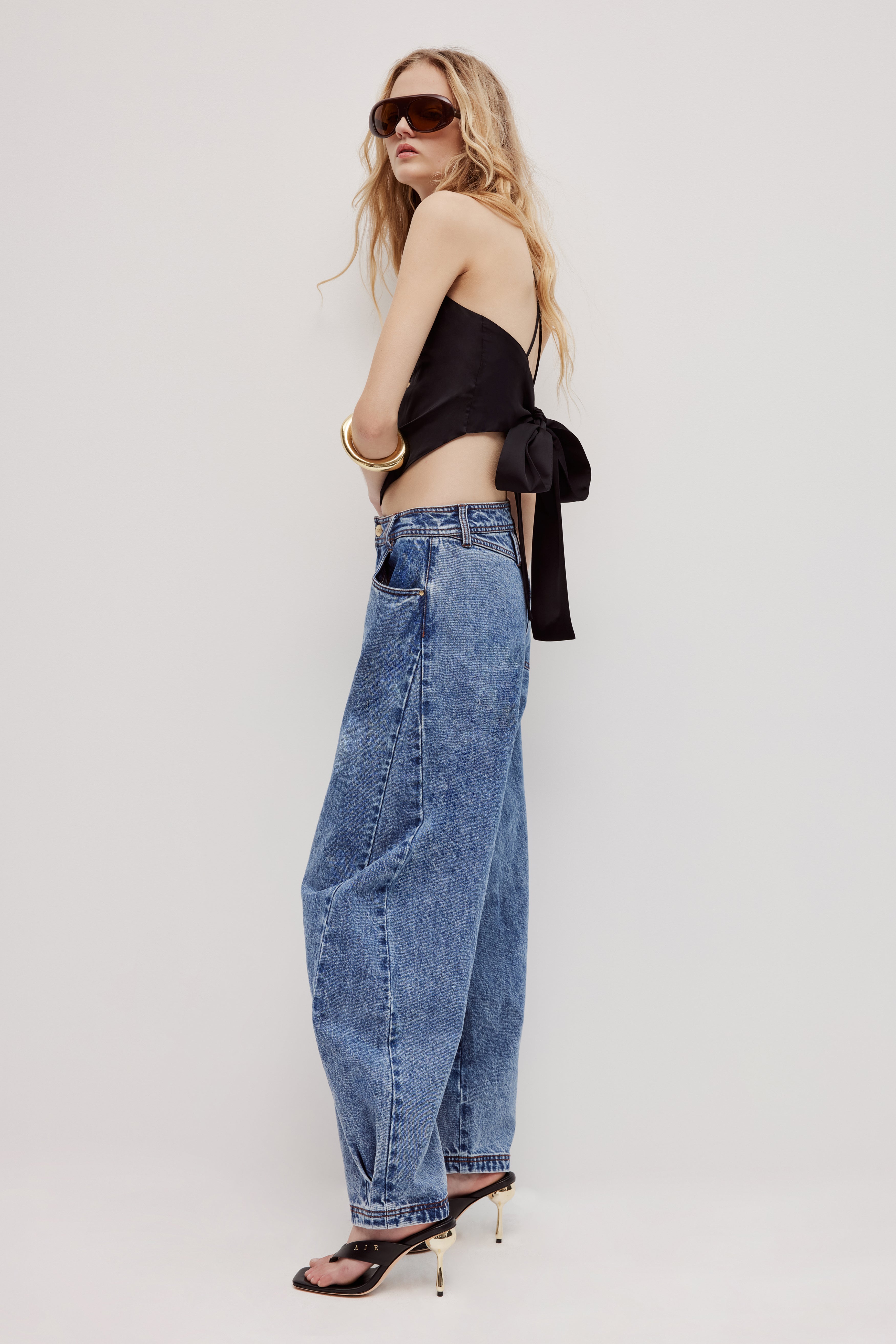 262AS1013_BLK_7_1759278549